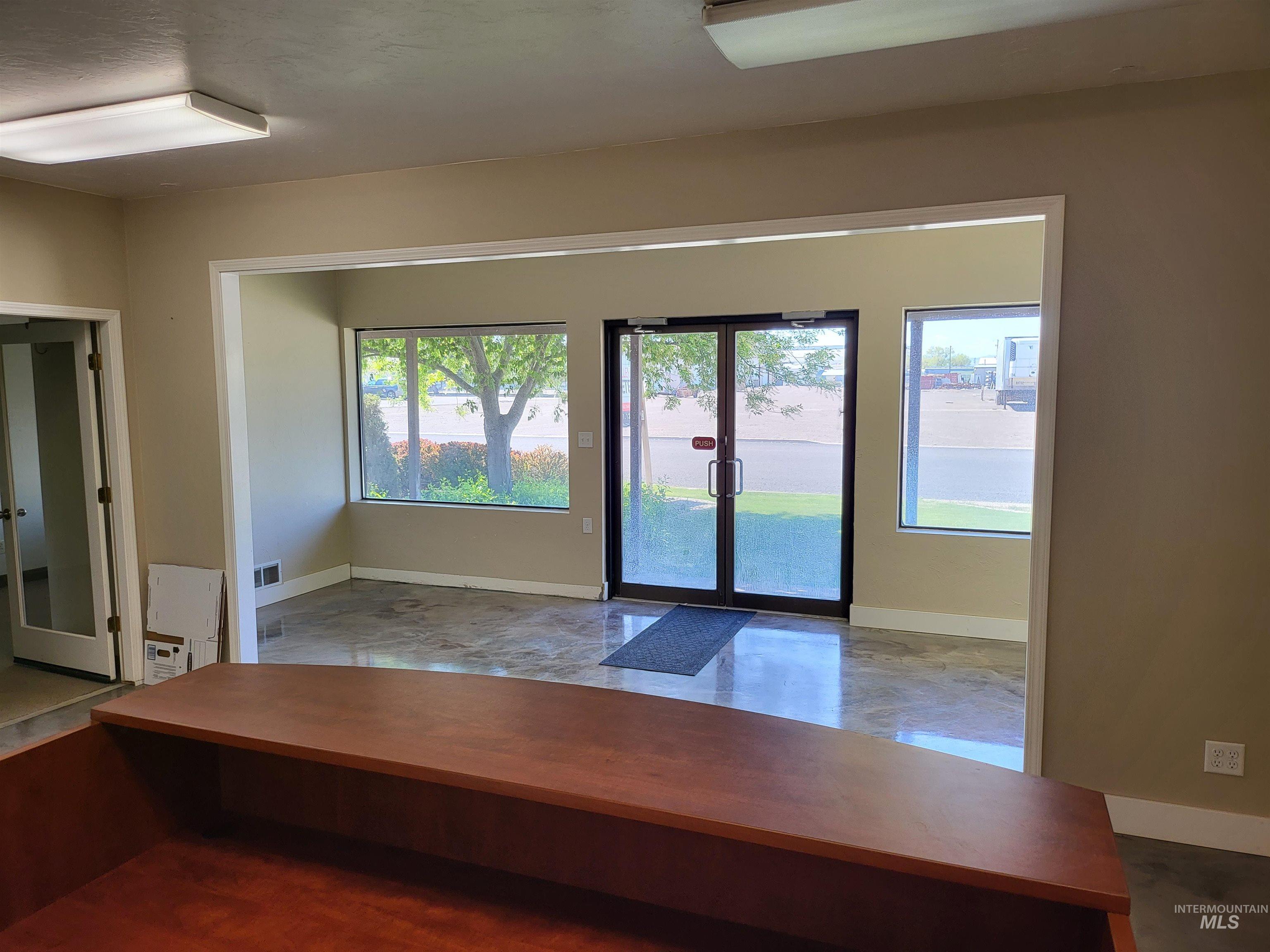 2433 Rostron Circle, Twin Falls, Idaho 83301, Business/Commercial For Sale, Price $42,000, 98950532