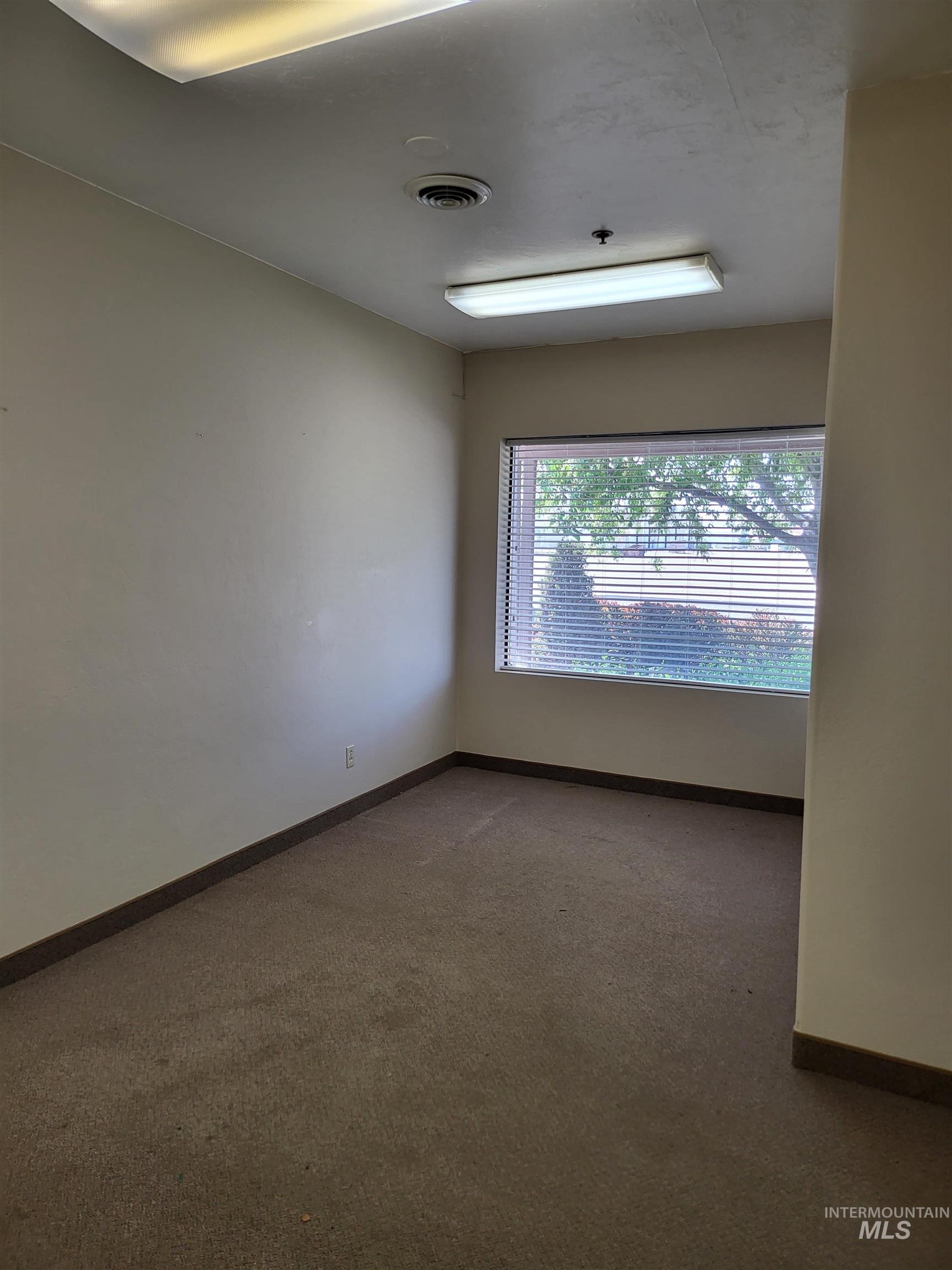 2433 Rostron Circle, Twin Falls, Idaho 83301, Business/Commercial For Sale, Price $42,000, 98950532