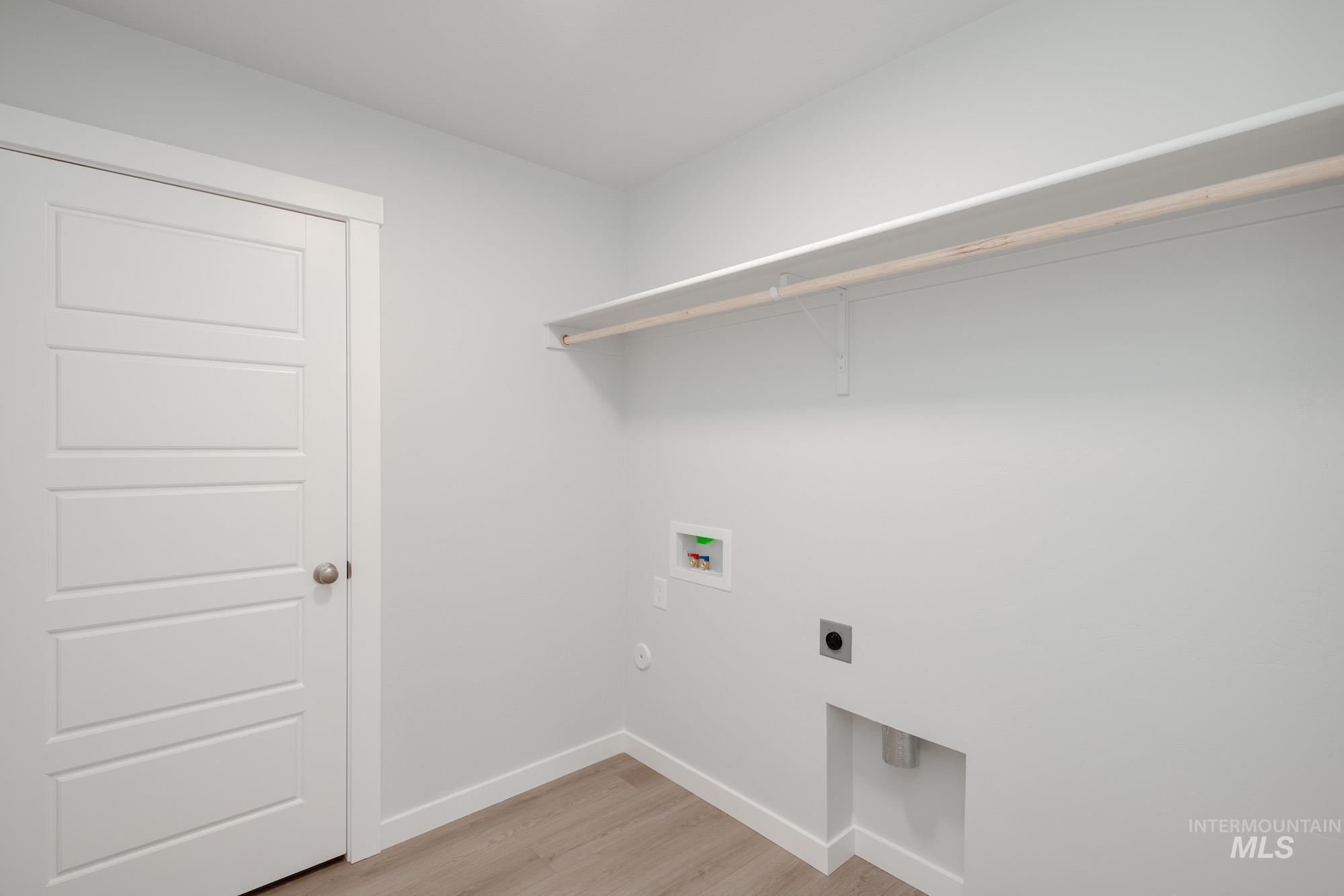 3806 W Tribute St, Meridian, Idaho 83642, 4 Bedrooms, 2 Bathrooms, Residential For Sale, Price $464,990, 98950598