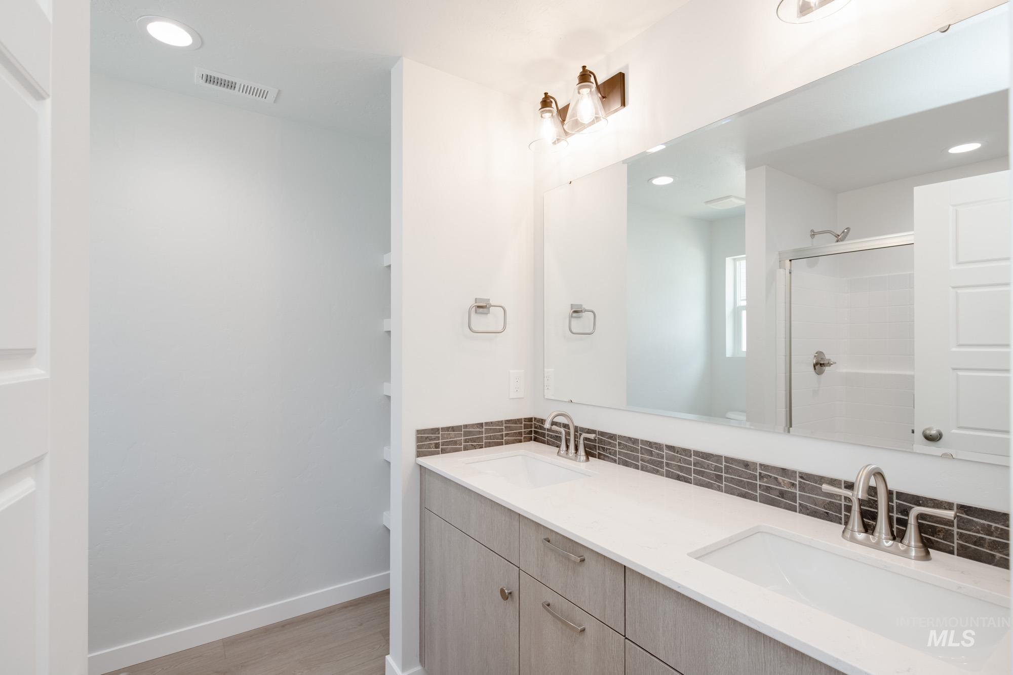 3806 W Tribute St, Meridian, Idaho 83642, 4 Bedrooms, 2 Bathrooms, Residential For Sale, Price $464,990, 98950598