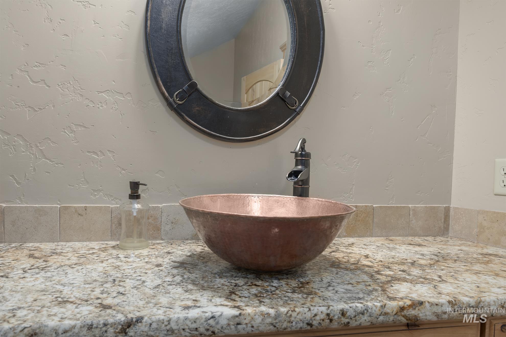 4920 & 4940 Hwy 72, New Plymouth, Idaho 83655, 3 Bedrooms, 3 Bathrooms, Residential For Sale, Price $1,849,500, 98950614