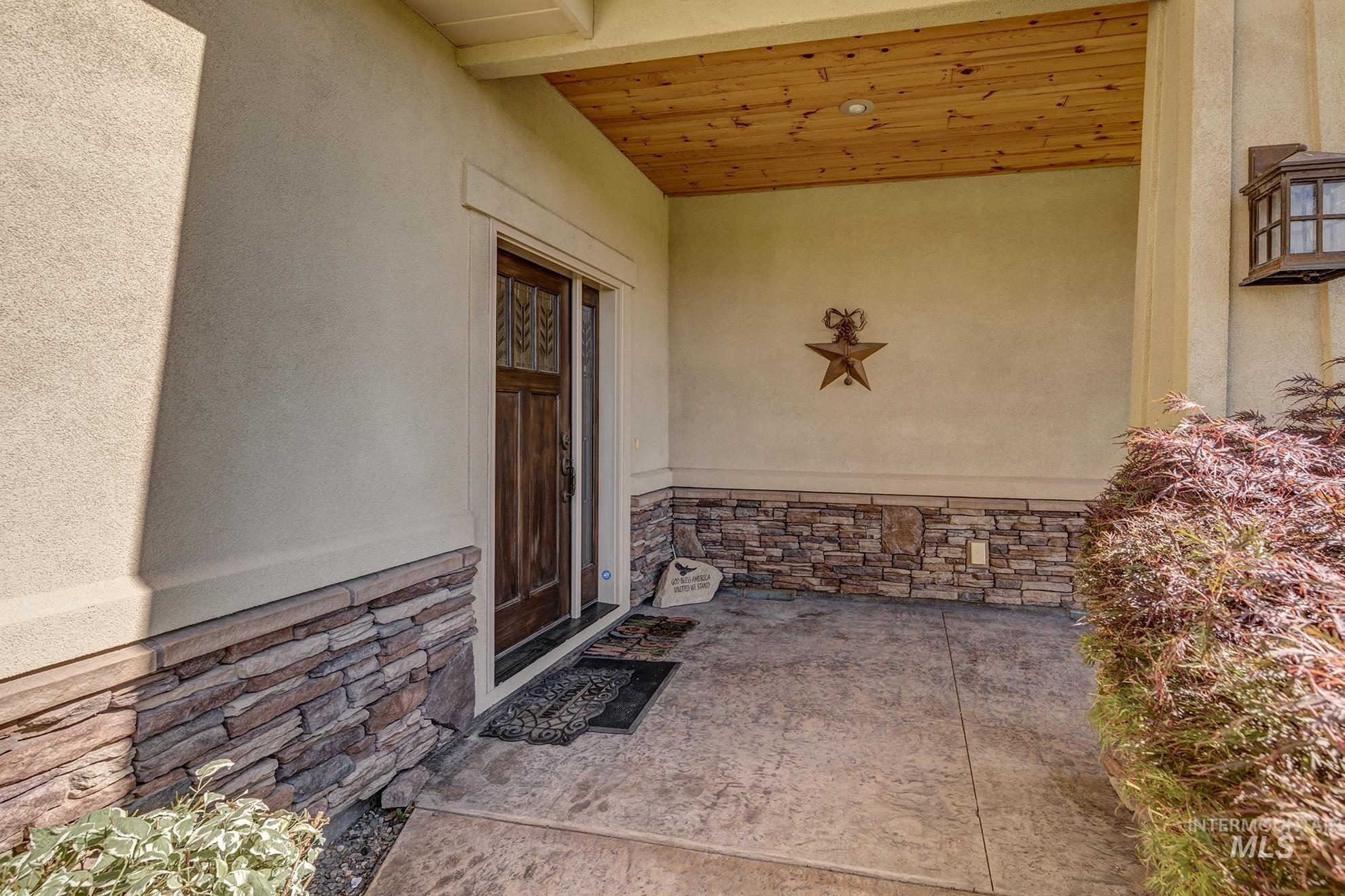 4920 & 4940 Hwy 72, New Plymouth, Idaho 83655, 3 Bedrooms, 3 Bathrooms, Residential For Sale, Price $1,849,500, 98950614