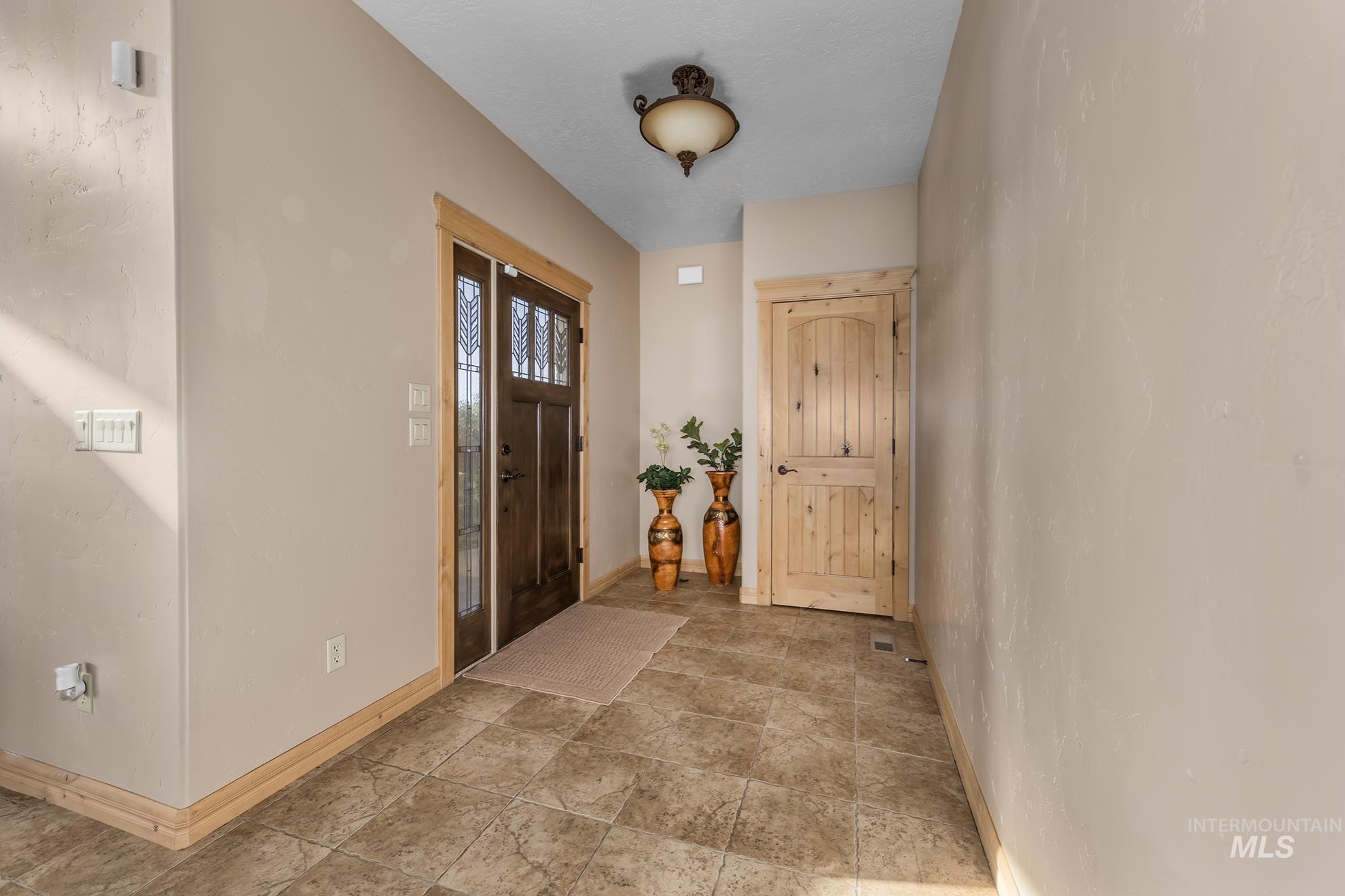 4920 & 4940 Hwy 72, New Plymouth, Idaho 83655, 3 Bedrooms, 3 Bathrooms, Residential For Sale, Price $1,849,500, 98950614