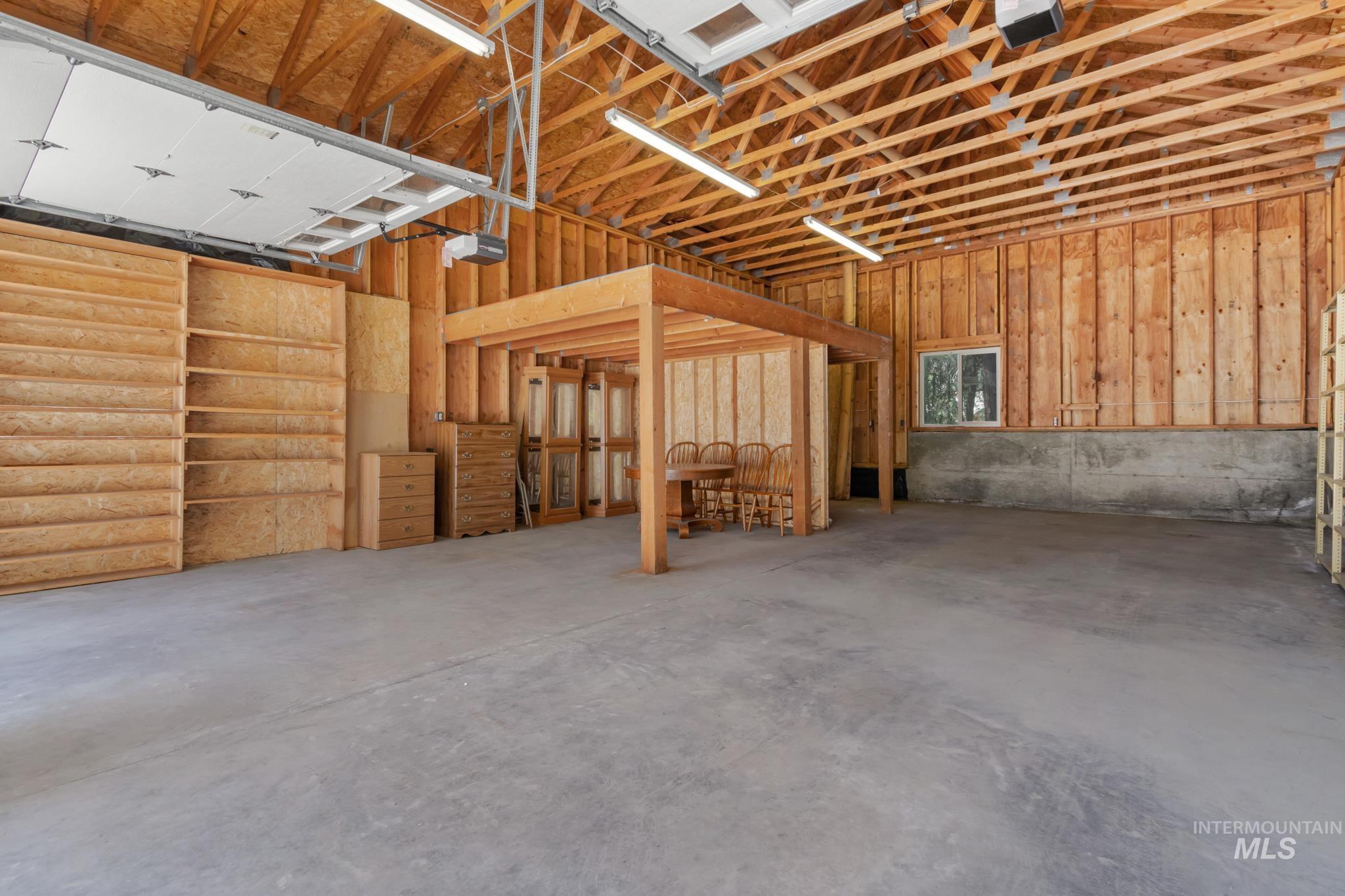 4 Pinon Way, Idaho City, Idaho 83631, 2 Bedrooms, 2 Bathrooms, Residential For Sale, Price $539,000, 98950616