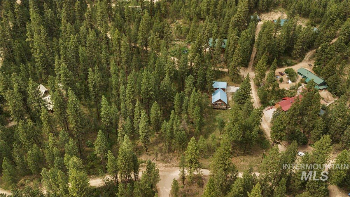 4 Pinon Way, Idaho City, Idaho 83631, 2 Bedrooms, 2 Bathrooms, Residential For Sale, Price $539,000, 98950616