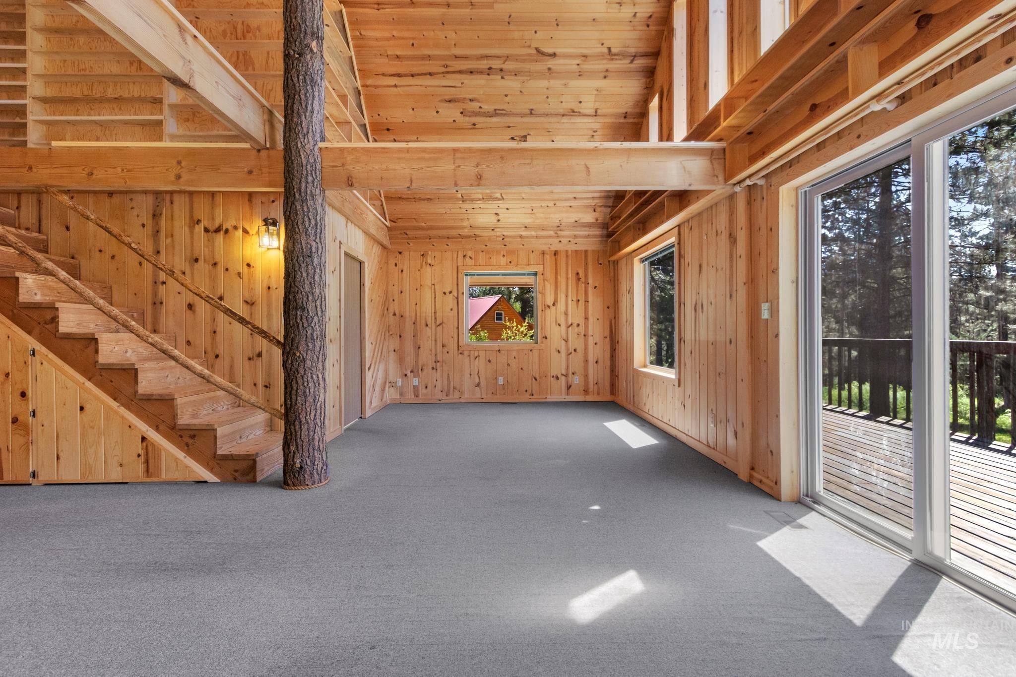 4 Pinon Way, Idaho City, Idaho 83631, 2 Bedrooms, 2 Bathrooms, Residential For Sale, Price $539,000, 98950616