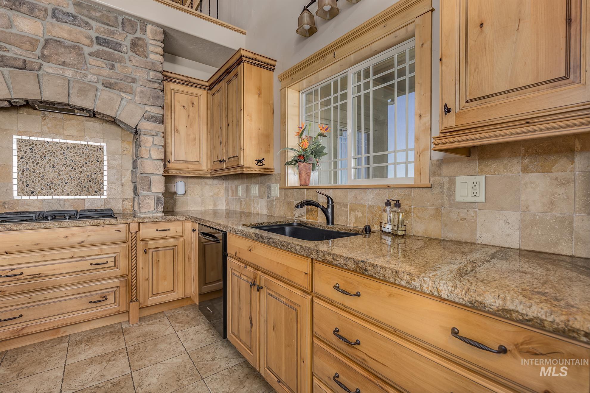 4920 & 4940 Hwy 72, New Plymouth, Idaho 83655, 3 Bedrooms, 3 Bathrooms, Farm & Ranch For Sale, Price $1,849,500, 98950619