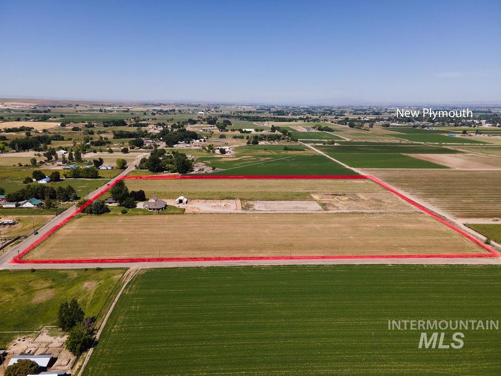 4920 & 4940 Hwy 72, New Plymouth, Idaho 83655, 3 Bedrooms, 3 Bathrooms, Farm & Ranch For Sale, Price $1,849,500, 98950619