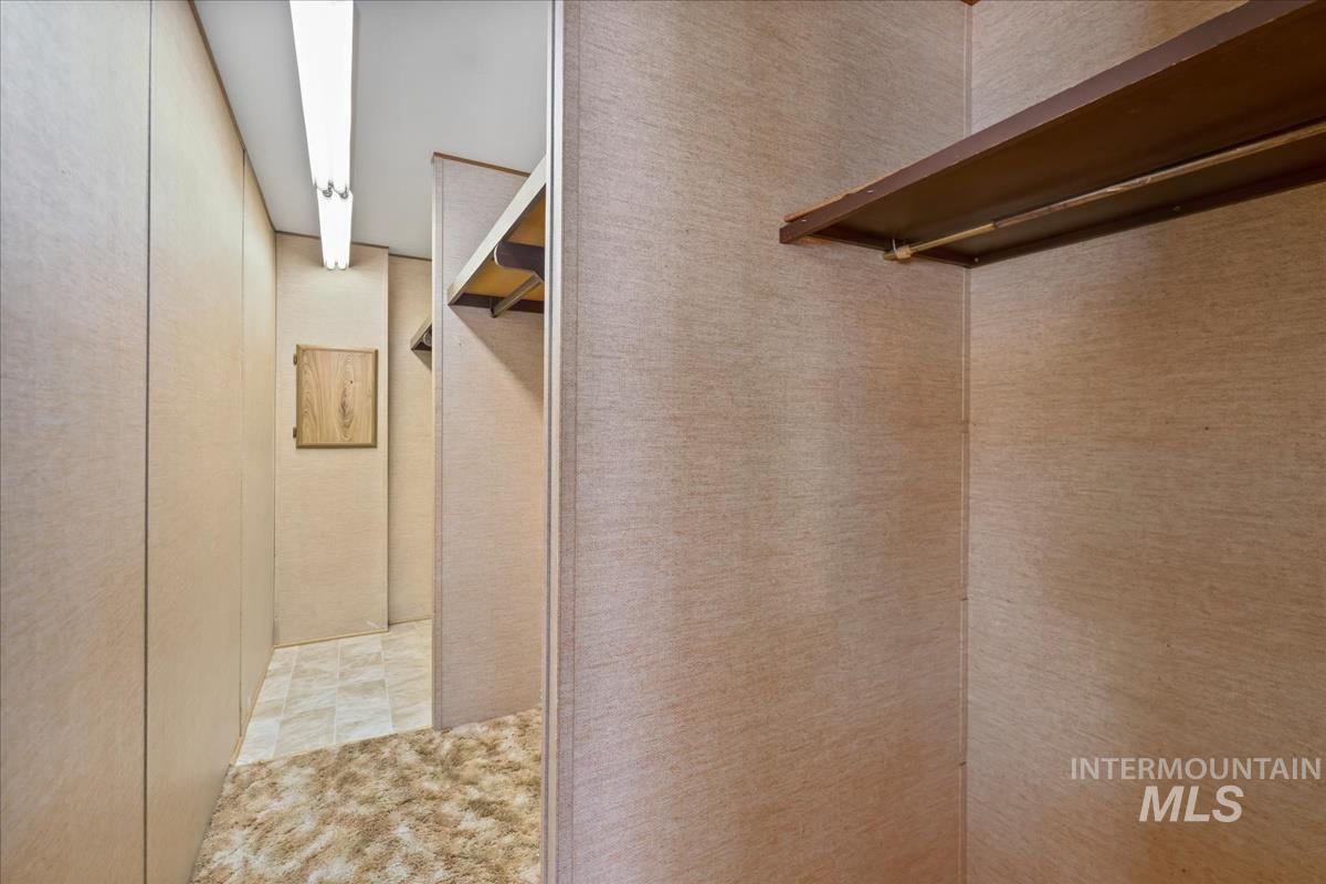 914 N Midland Blvd, Nampa, Idaho 83651, 3 Bedrooms, 2 Bathrooms, Residential For Sale, Price $114,900, 98950625