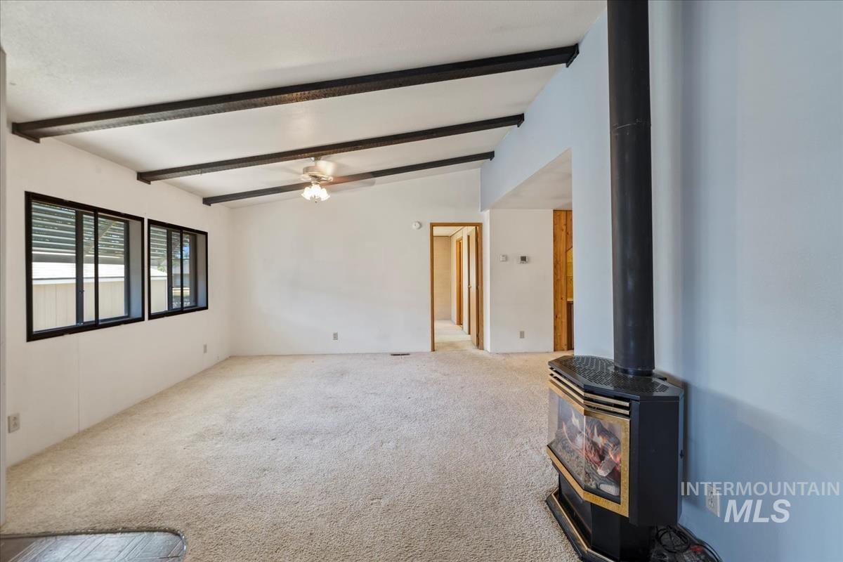 914 N Midland Blvd, Nampa, Idaho 83651, 3 Bedrooms, 2 Bathrooms, Residential For Sale, Price $114,900, 98950625