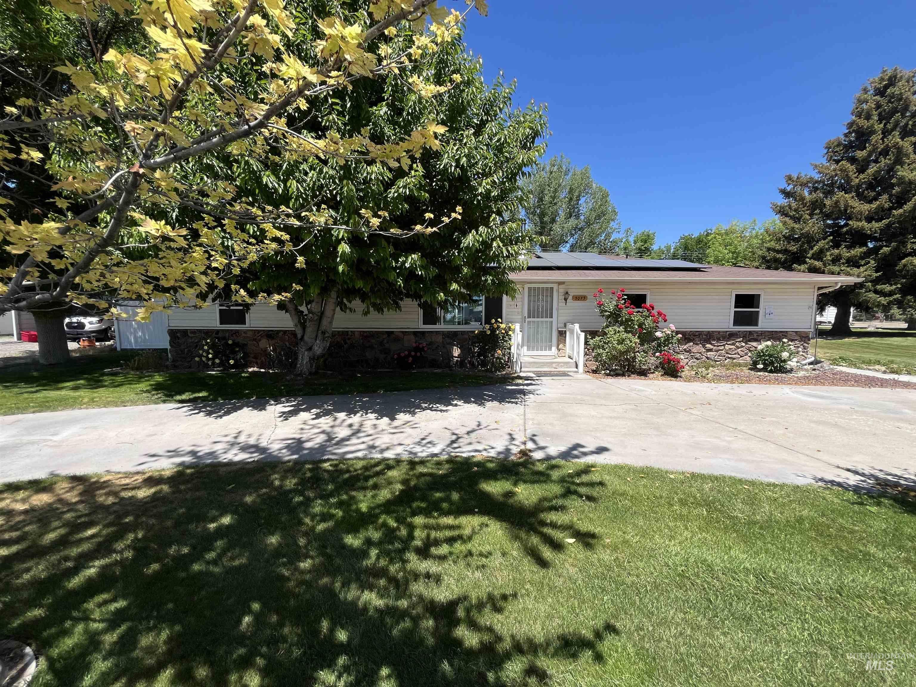 3073 Vickie Lane, Twin Falls, Idaho 83301, 3 Bedrooms, 2 Bathrooms, Residential For Sale, Price $440,000,MLS 98950652
