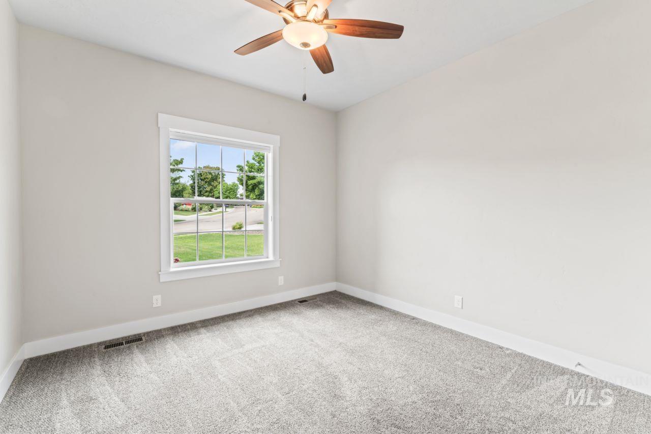 12462 S Sunrise Mist Loop, Nampa, Idaho 83686-5463, 4 Bedrooms, 3 Bathrooms, Residential For Sale, Price $625,000,MLS 98950672