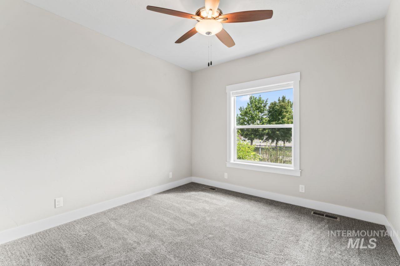 12462 S Sunrise Mist Loop, Nampa, Idaho 83686-5463, 4 Bedrooms, 3 Bathrooms, Residential For Sale, Price $625,000,MLS 98950672
