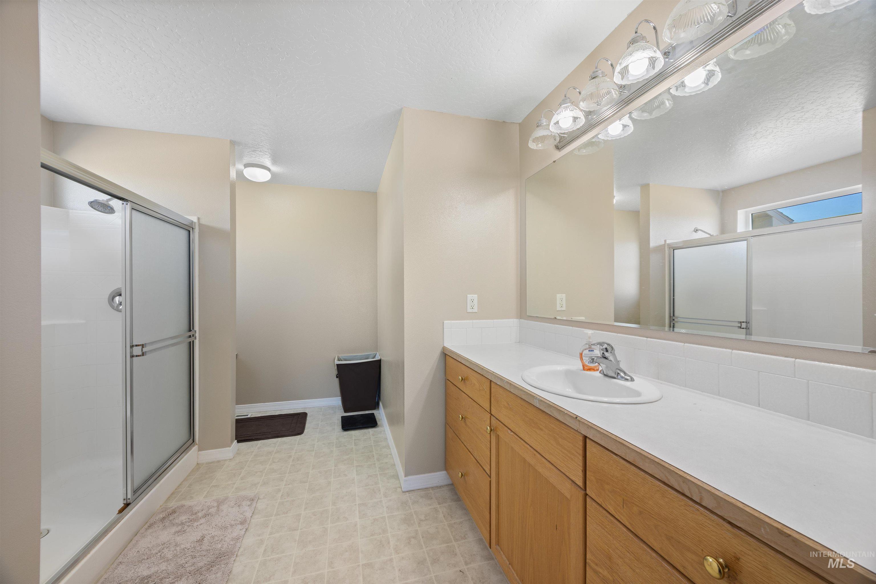 15408 WAR EAGLE RD, Murphy, Idaho 83650, 3 Bedrooms, 2 Bathrooms, Residential For Sale, Price $694,900, 98950691