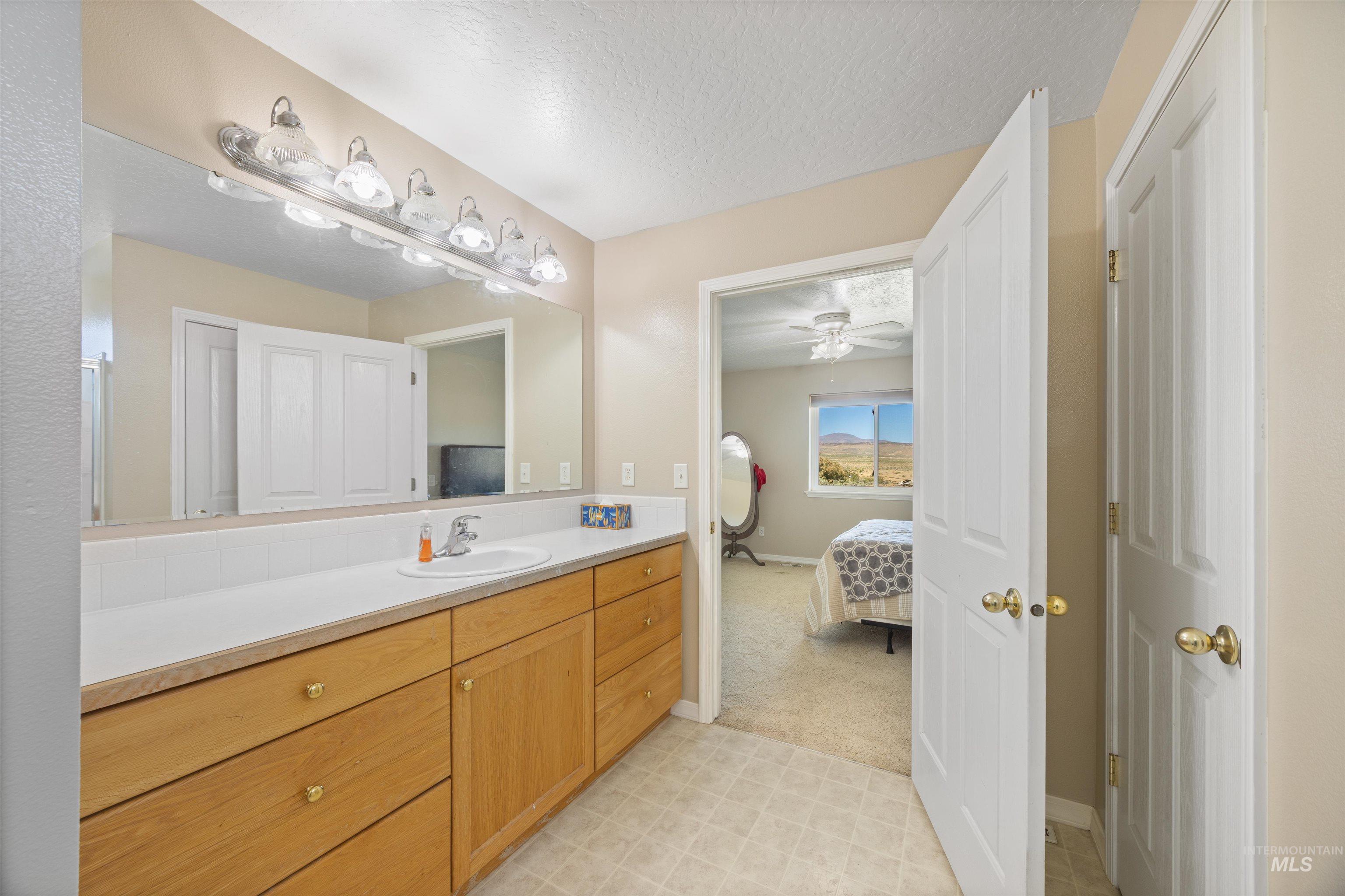 15408 WAR EAGLE RD, Murphy, Idaho 83650, 3 Bedrooms, 2 Bathrooms, Residential For Sale, Price $694,900, 98950691