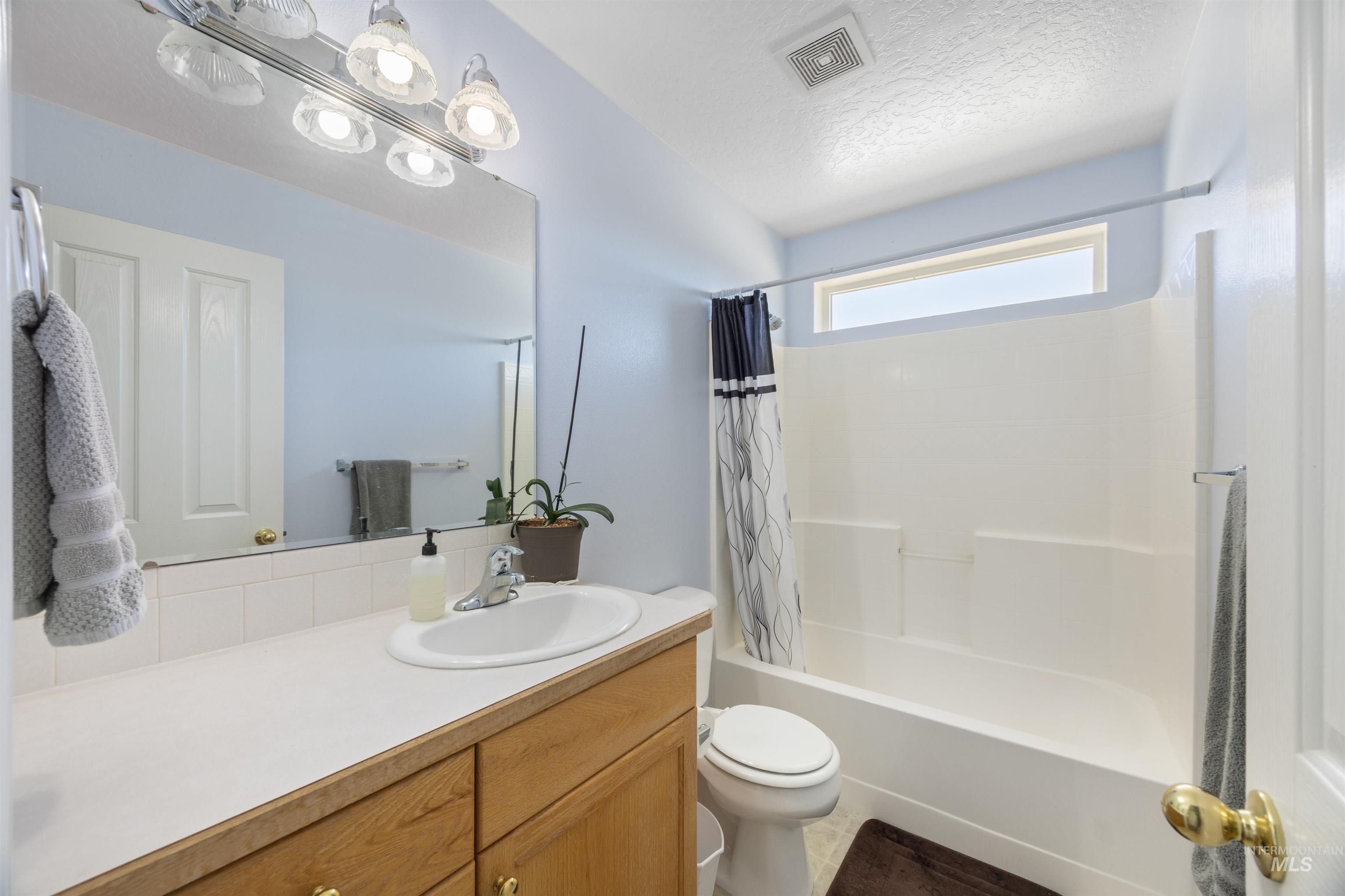 15408 WAR EAGLE RD, Murphy, Idaho 83650, 3 Bedrooms, 2 Bathrooms, Residential For Sale, Price $694,900, 98950691