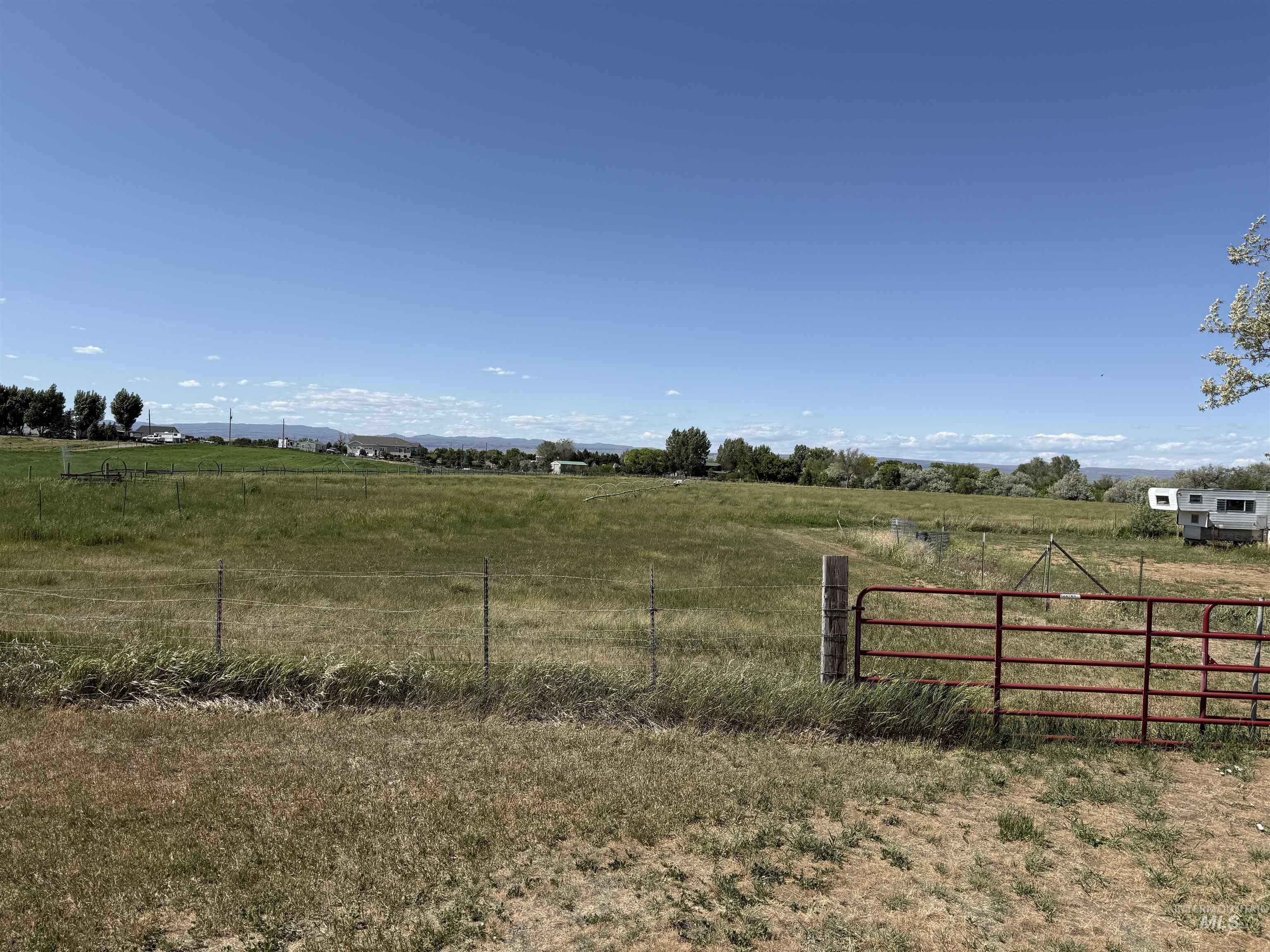 TBD Parcel B, 1700 S, Gooding, Idaho 83330, Land For Sale, Price $180,000,MLS 98950705