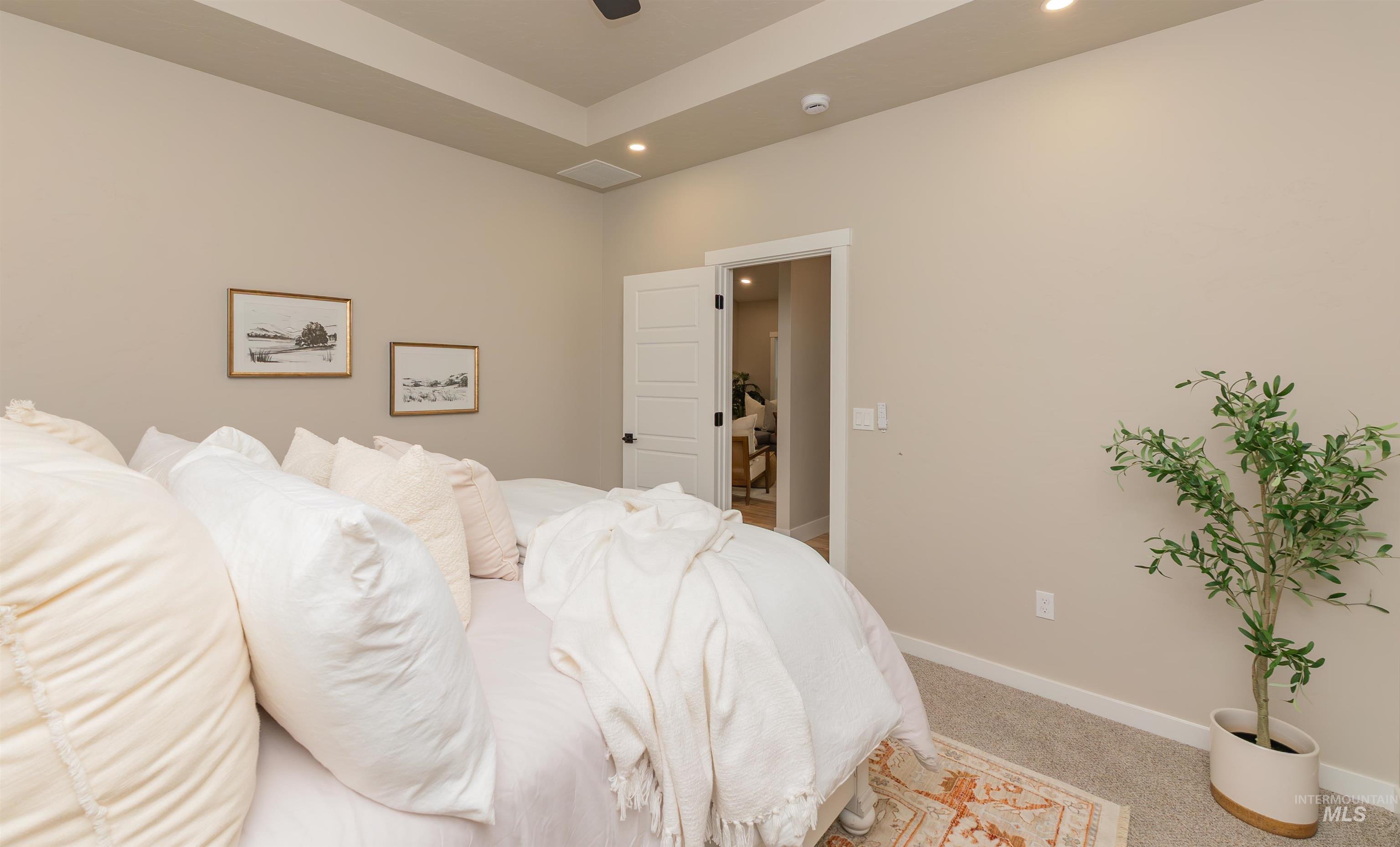 2125 Oxon St, Caldwell, Idaho 83605, 3 Bedrooms, 2.5 Bathrooms, Residential For Sale, Price $425,000, 98950715