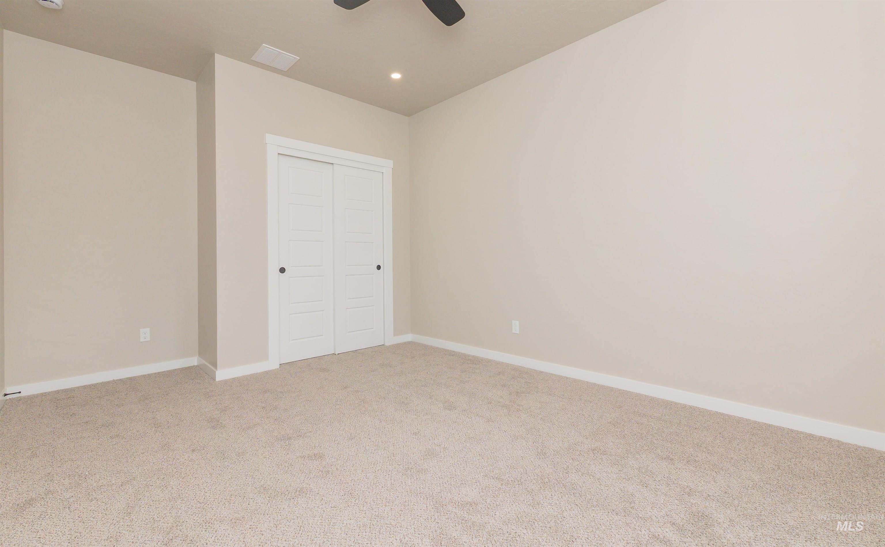 2125 Oxon St, Caldwell, Idaho 83605, 3 Bedrooms, 2.5 Bathrooms, Residential For Sale, Price $425,000, 98950715