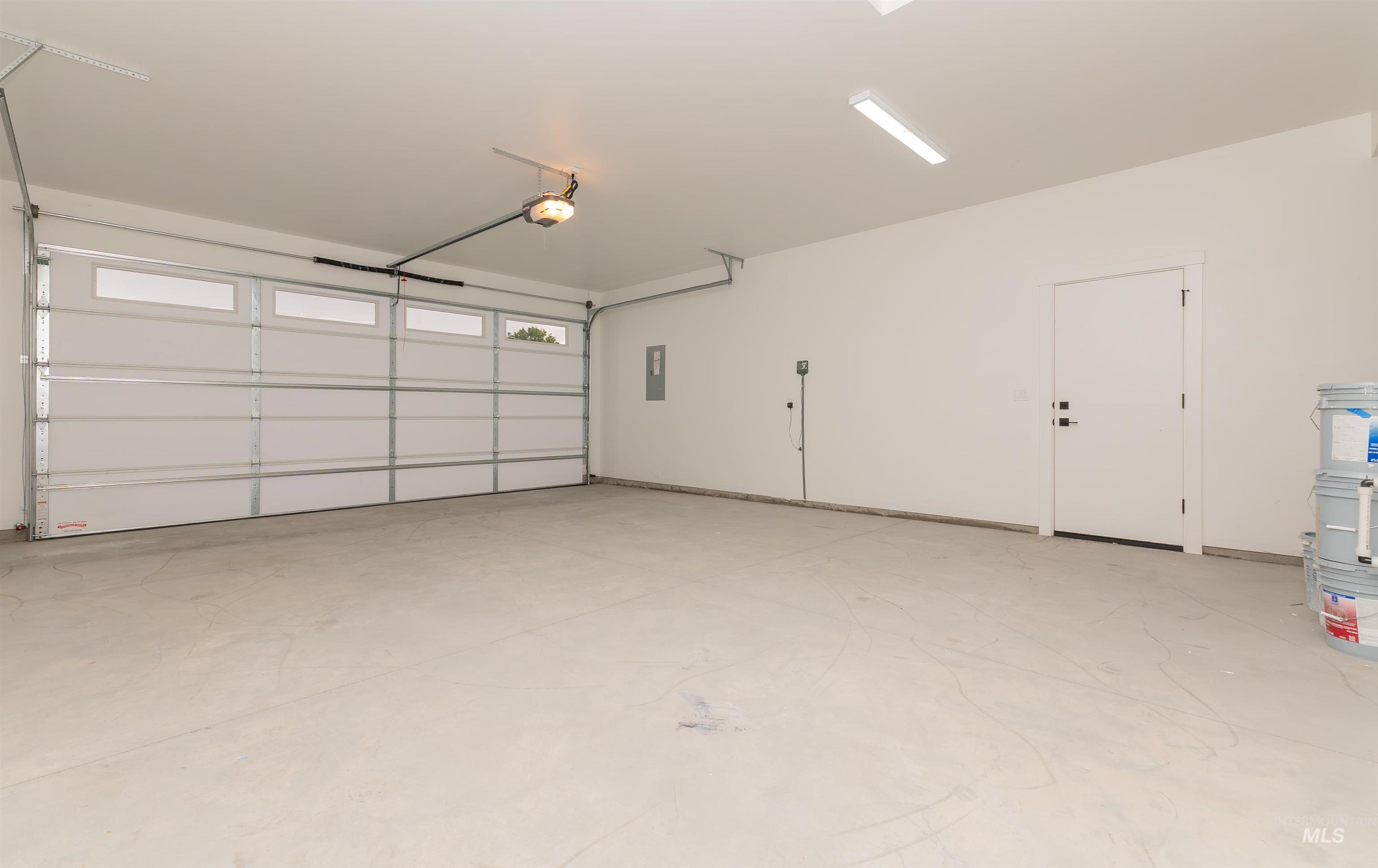 2125 Oxon St, Caldwell, Idaho 83605, 3 Bedrooms, 2.5 Bathrooms, Residential For Sale, Price $425,000, 98950715