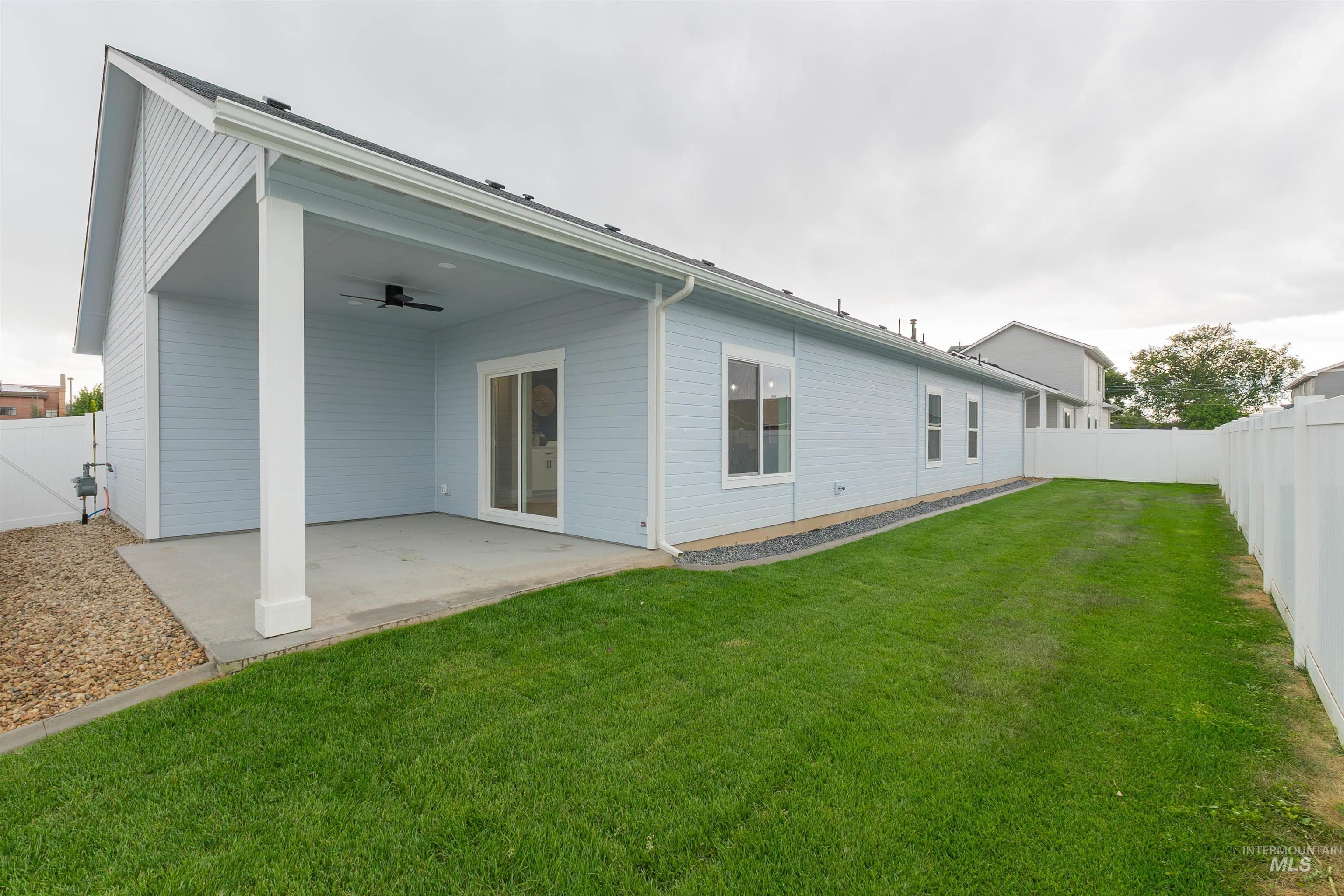 2125 Oxon St, Caldwell, Idaho 83605, 3 Bedrooms, 2.5 Bathrooms, Residential For Sale, Price $425,000, 98950715