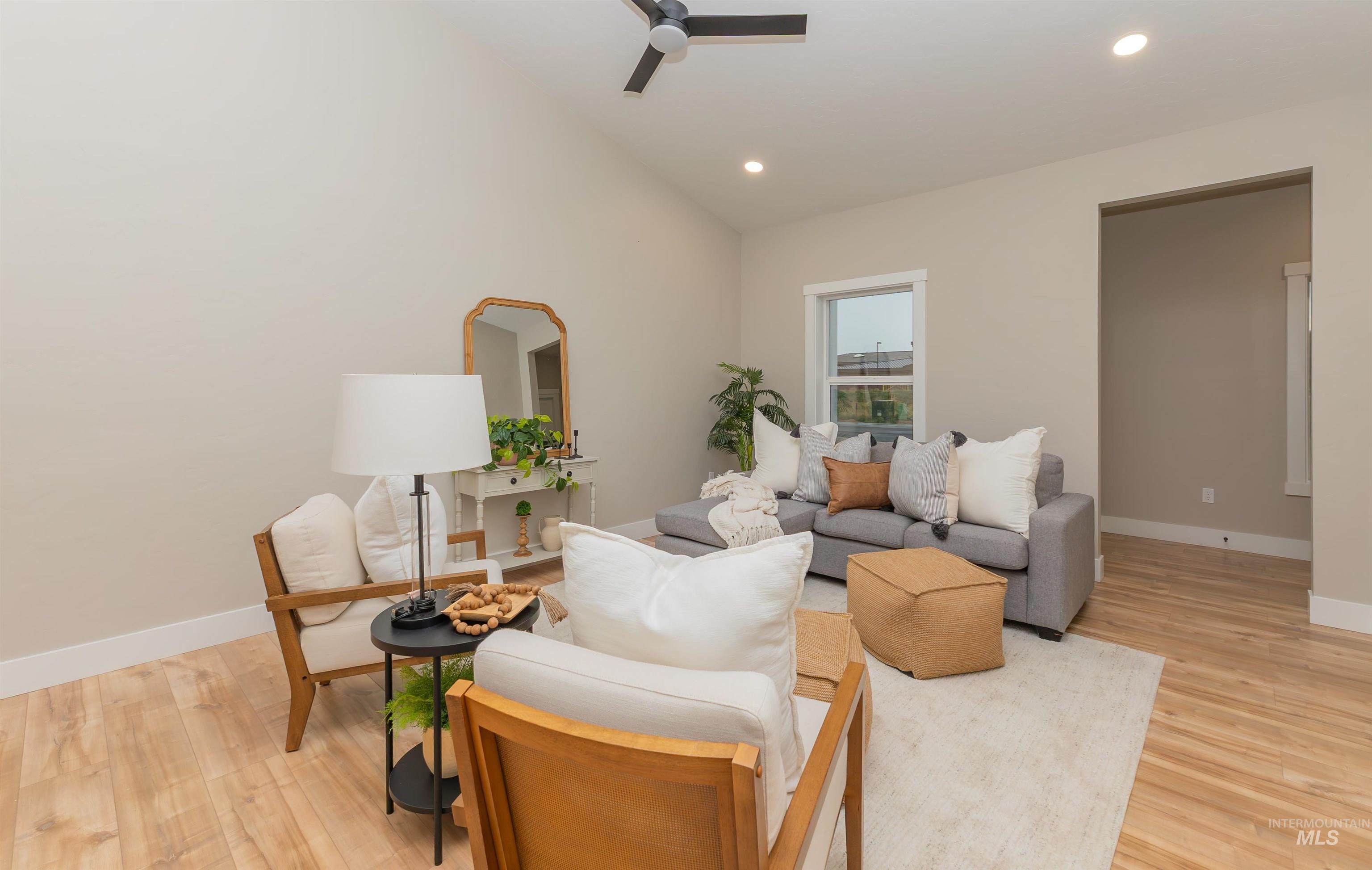 2125 Oxon St, Caldwell, Idaho 83605, 3 Bedrooms, 2.5 Bathrooms, Residential For Sale, Price $425,000, 98950715