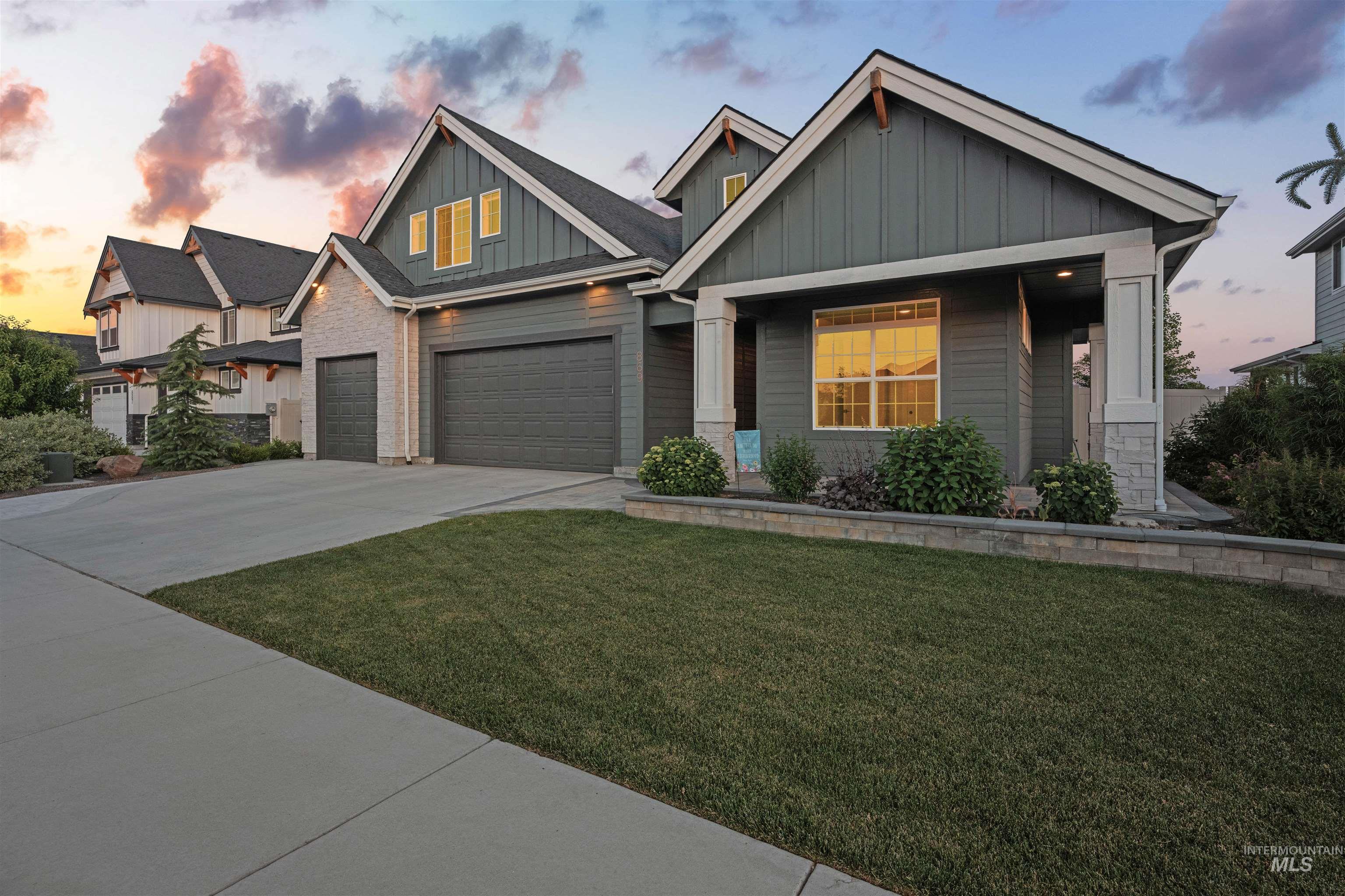 869 E Territory St, Meridian, Idaho 83646, 4 Bedrooms, 3 Bathrooms, Residential For Sale, Price $850,000, 98950743