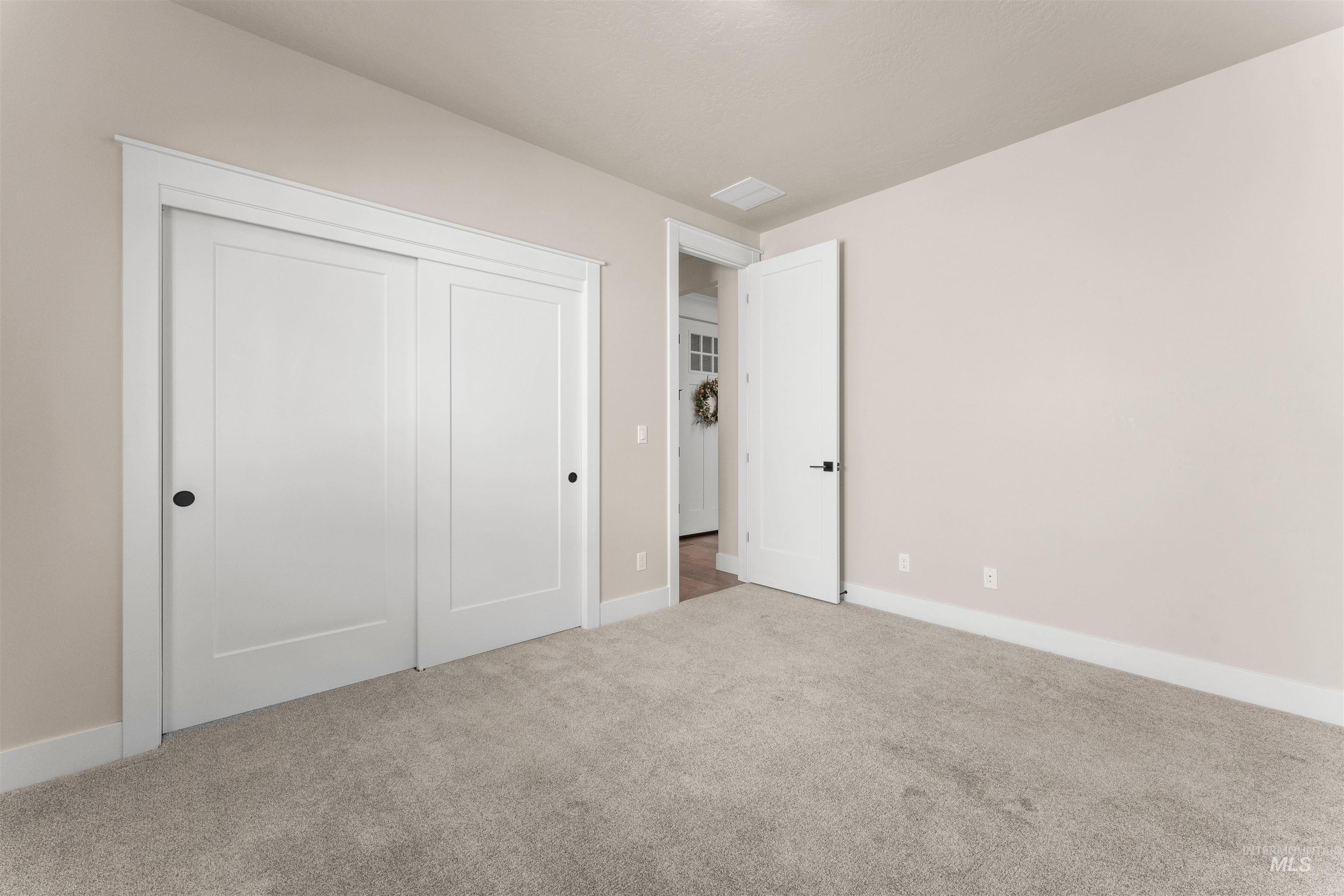 869 E Territory St, Meridian, Idaho 83646, 4 Bedrooms, 3 Bathrooms, Residential For Sale, Price $850,000, 98950743