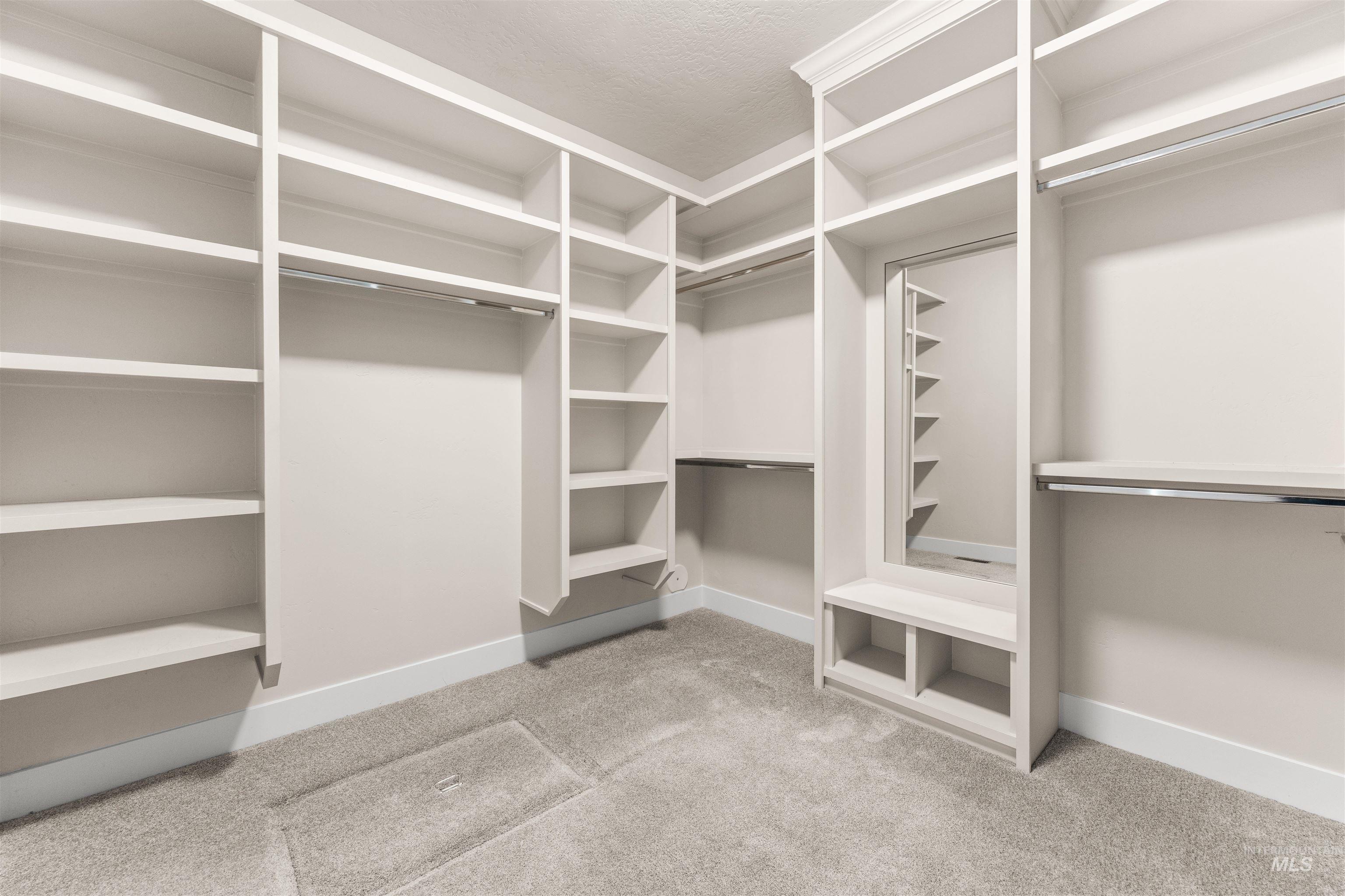 869 E Territory St, Meridian, Idaho 83646, 4 Bedrooms, 3 Bathrooms, Residential For Sale, Price $850,000, 98950743