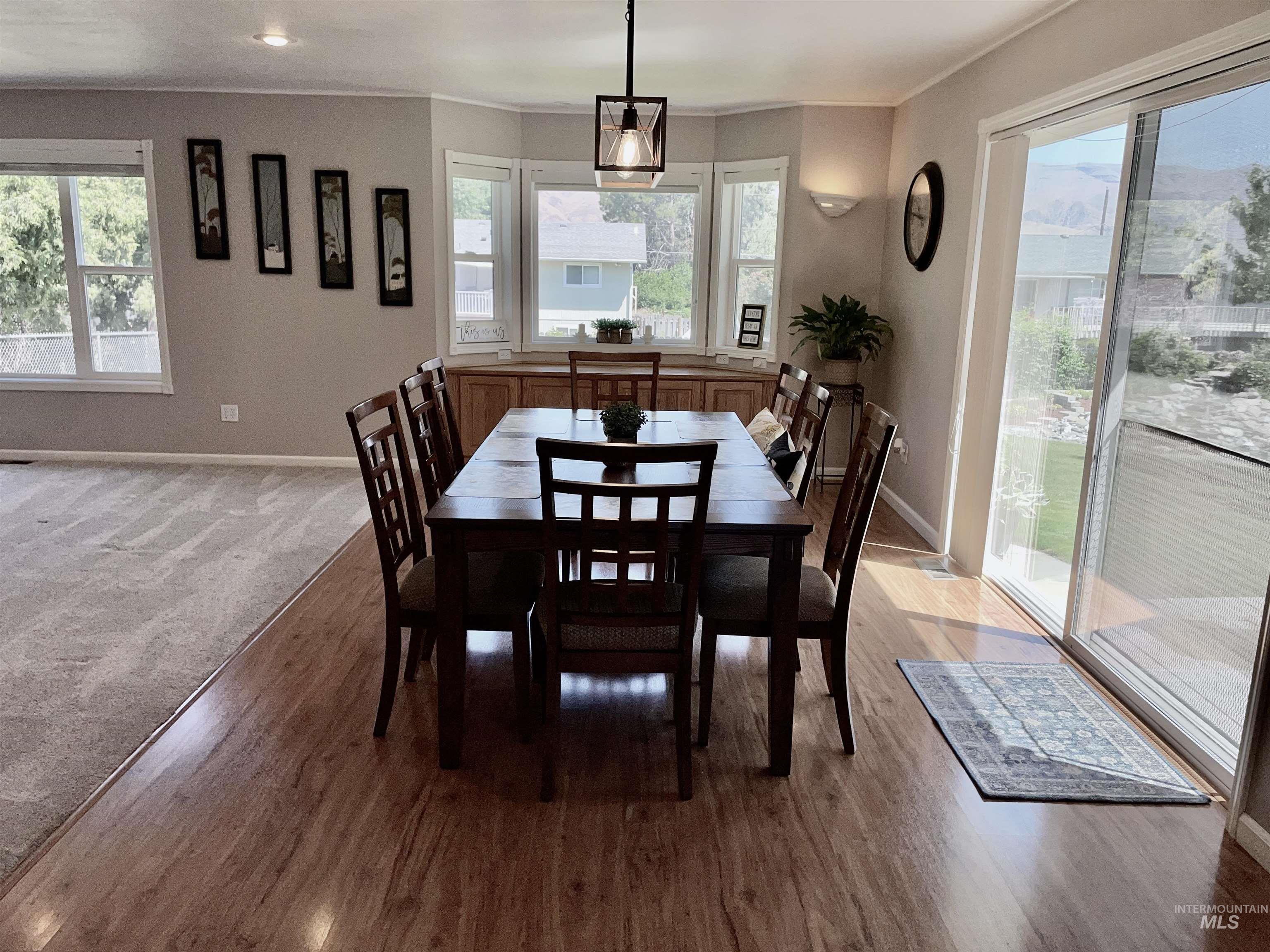 2321 Rolling Hills Dr., Clarkston, Washington 99403, 4 Bedrooms, 2 Bathrooms, Residential For Sale, Price $439,000, 98950784