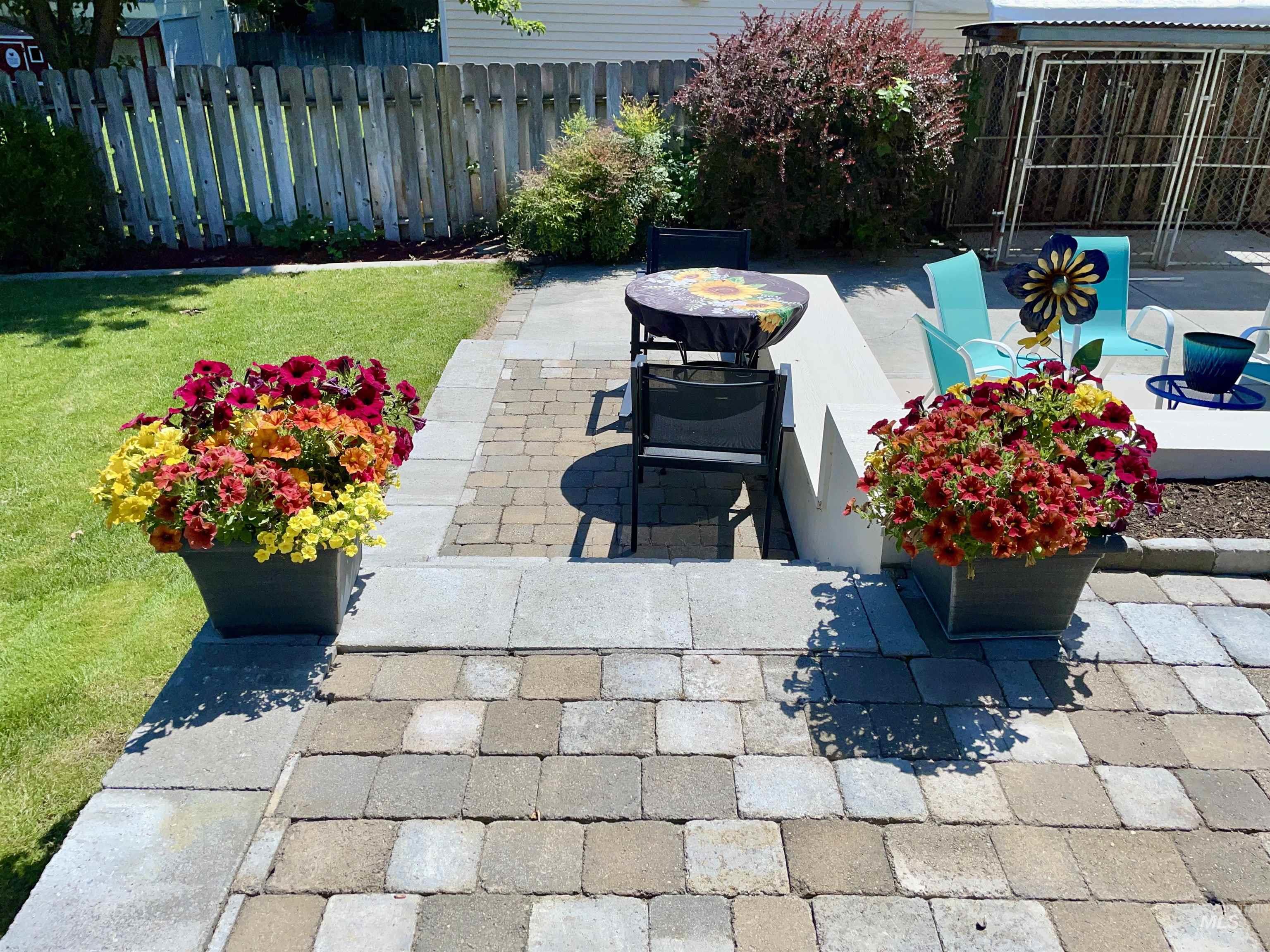 2321 Rolling Hills Dr., Clarkston, Washington 99403, 4 Bedrooms, 2 Bathrooms, Residential For Sale, Price $439,000, 98950784