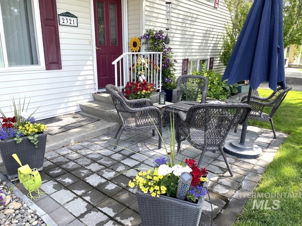 2321 Rolling Hills Dr., Clarkston, Washington 99403, 4 Bedrooms, 2 Bathrooms, Residential For Sale, Price $439,000, 98950784