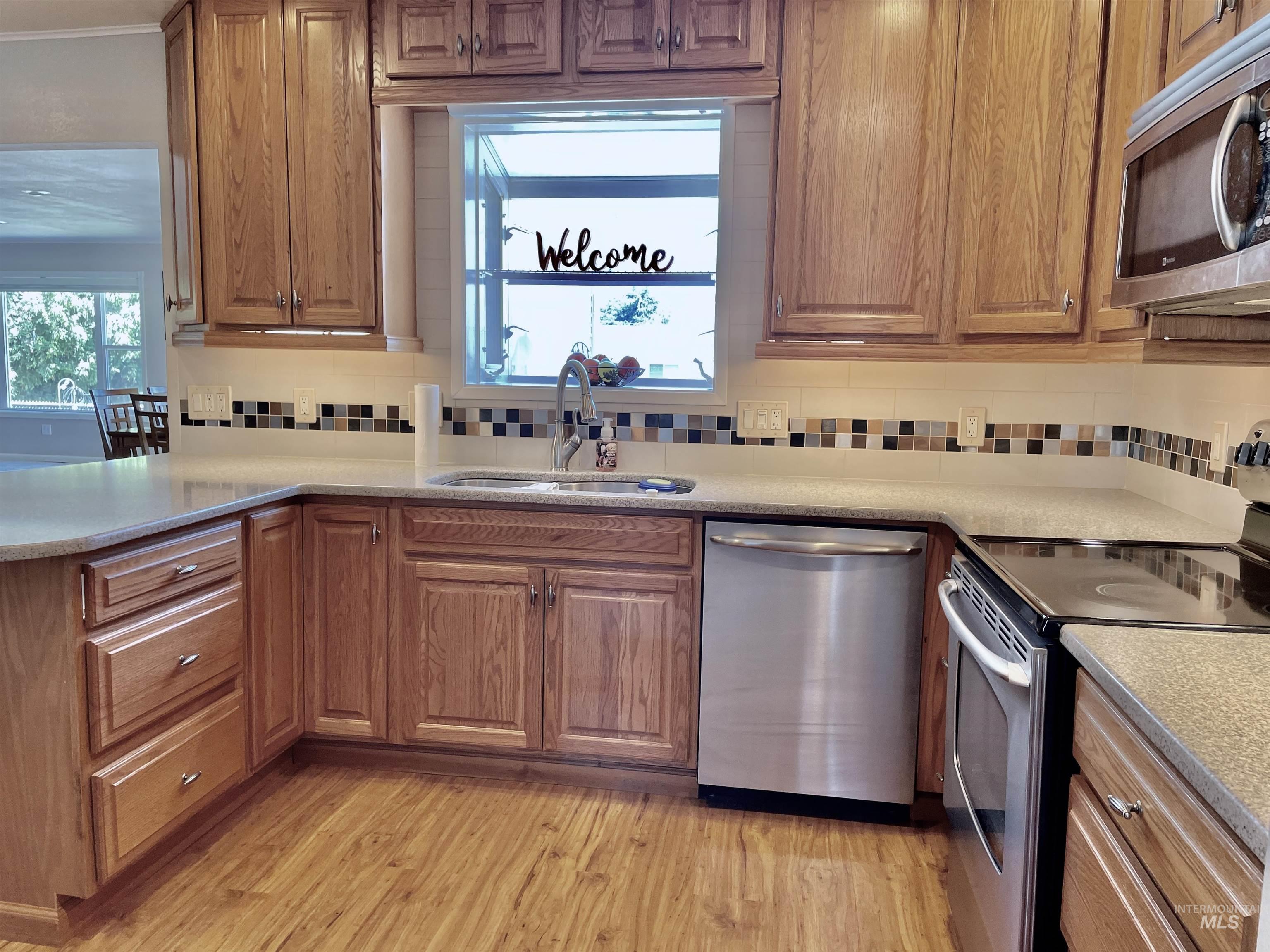 2321 Rolling Hills Dr., Clarkston, Washington 99403, 4 Bedrooms, 2 Bathrooms, Residential For Sale, Price $439,000, 98950784