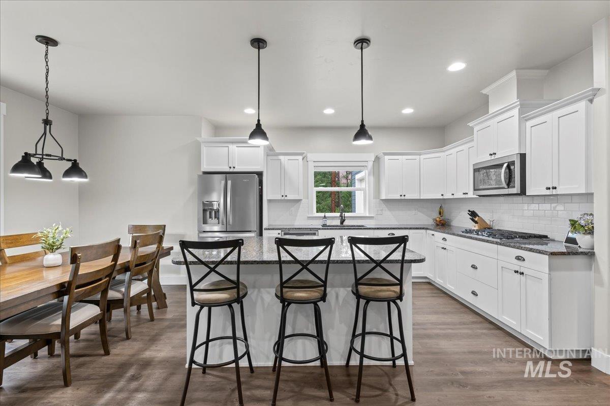 11 Crescent Cir, Idaho City, Idaho 83631, 4 Bedrooms, 3 Bathrooms, Residential For Sale, Price $900,000, 98950797