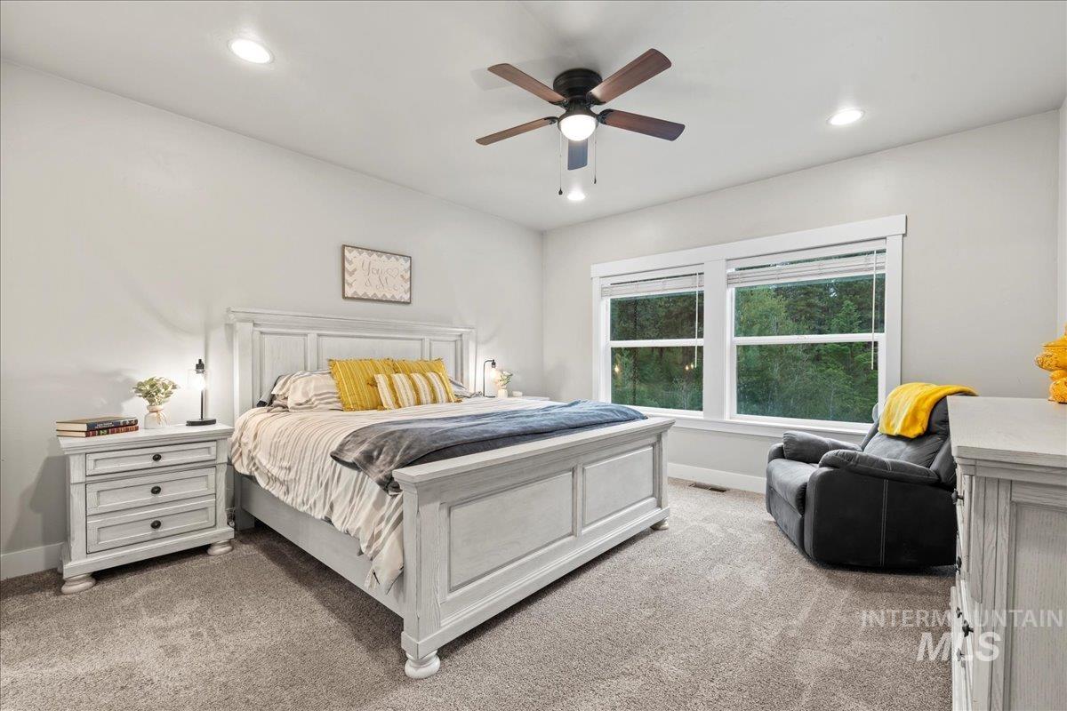 11 Crescent Cir, Idaho City, Idaho 83631, 4 Bedrooms, 3 Bathrooms, Residential For Sale, Price $900,000, 98950797