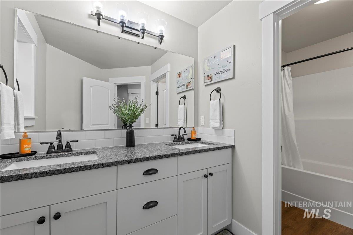 11 Crescent Cir, Idaho City, Idaho 83631, 4 Bedrooms, 3 Bathrooms, Residential For Sale, Price $900,000, 98950797