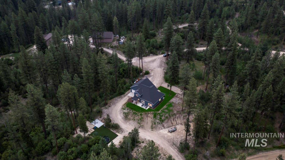 11 Crescent Cir, Idaho City, Idaho 83631, 4 Bedrooms, 3 Bathrooms, Residential For Sale, Price $900,000, 98950797