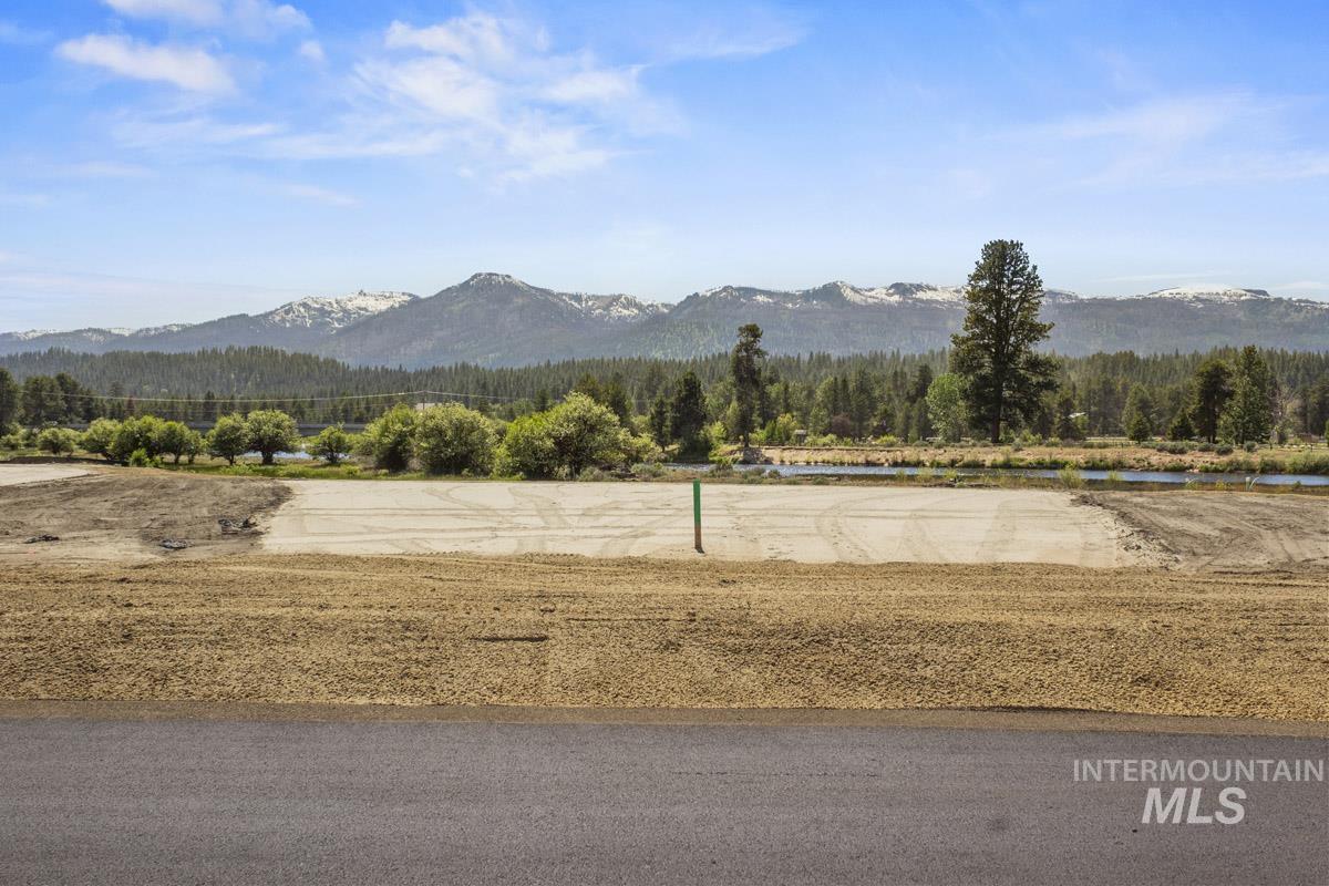 L6 B1 Lazy River Street, Cascade, Idaho 83611, Land For Sale, Price $275,000, 98950801