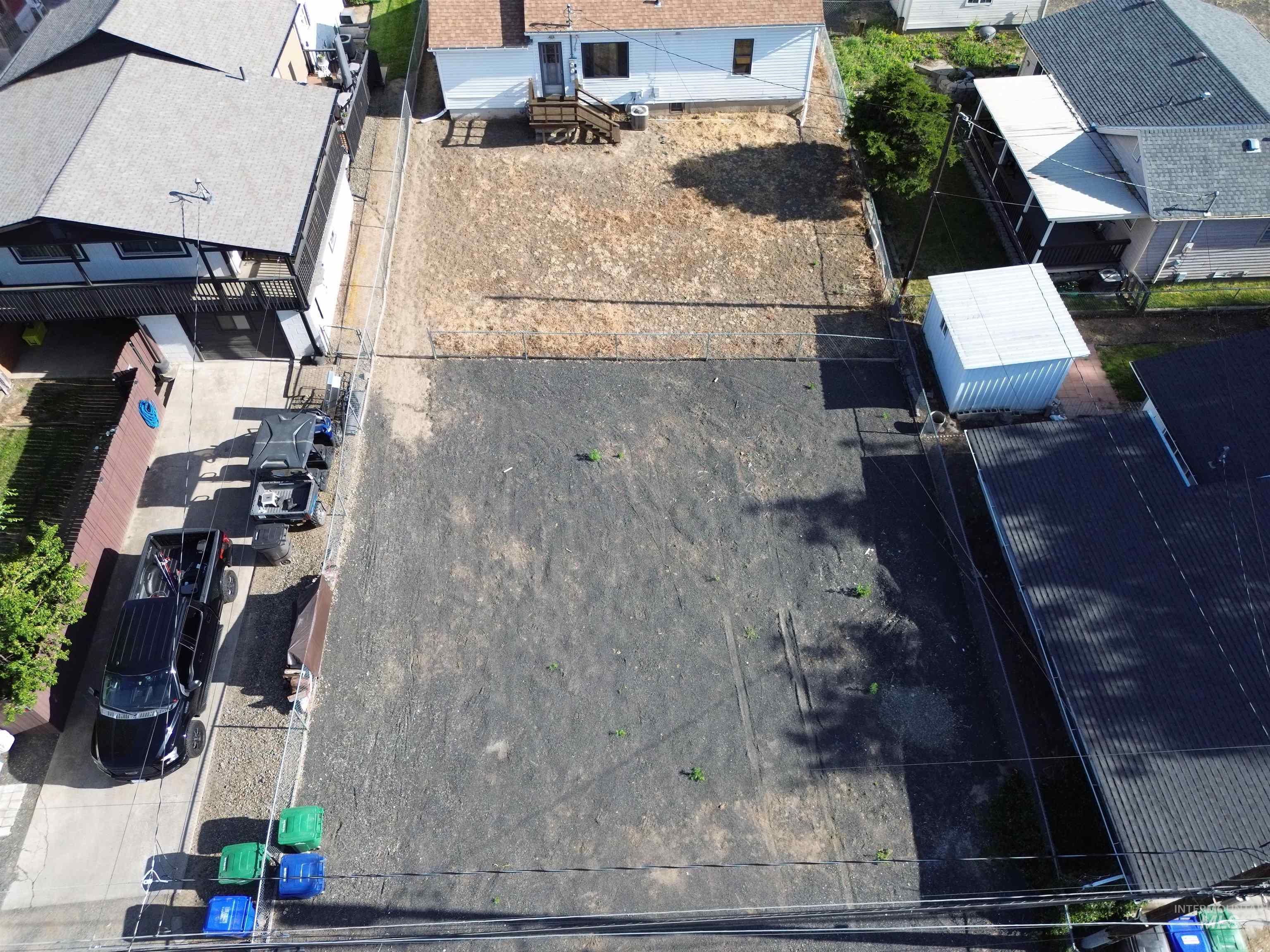 1811 17th Avenue, Lewiston, Idaho 83501, 2 Bedrooms, 1 Bathroom, Residential Income For Sale, Price $335,000, 98950809