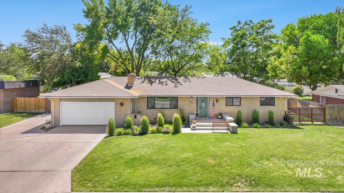 539 Rimview Dr, Twin Falls, Idaho 83301, 5 Bedrooms, 3 Bathrooms, Residential For Sale, Price $575,000, 98950828