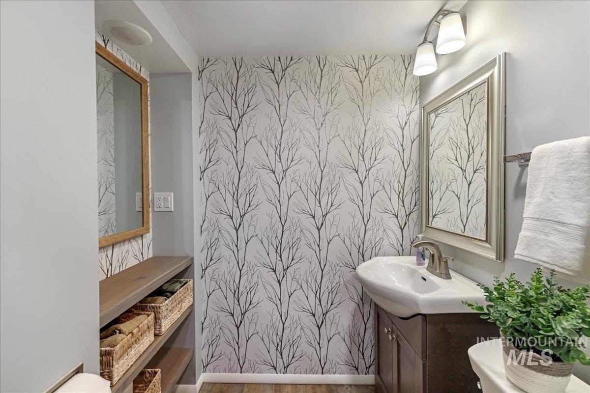 539 Rimview Dr, Twin Falls, Idaho 83301, 5 Bedrooms, 3 Bathrooms, Residential For Sale, Price $575,000, 98950828