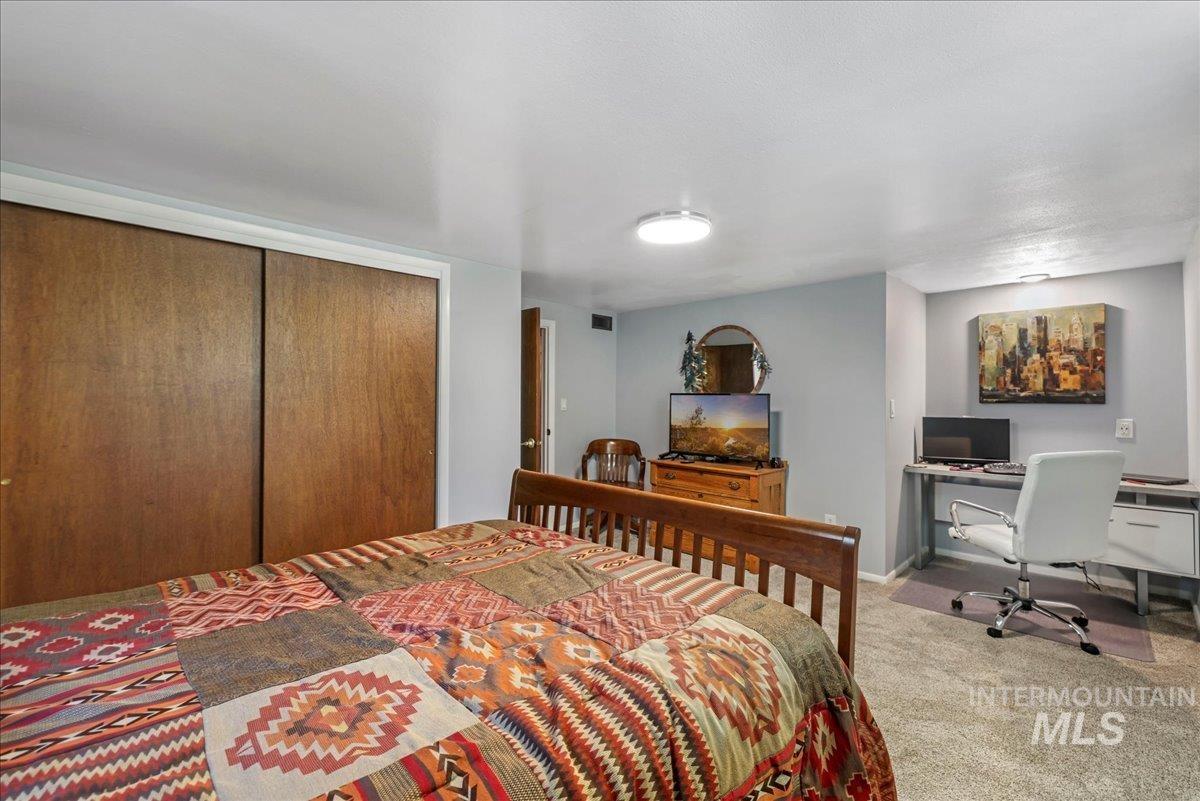 539 Rimview Dr, Twin Falls, Idaho 83301, 5 Bedrooms, 3 Bathrooms, Residential For Sale, Price $575,000, 98950828