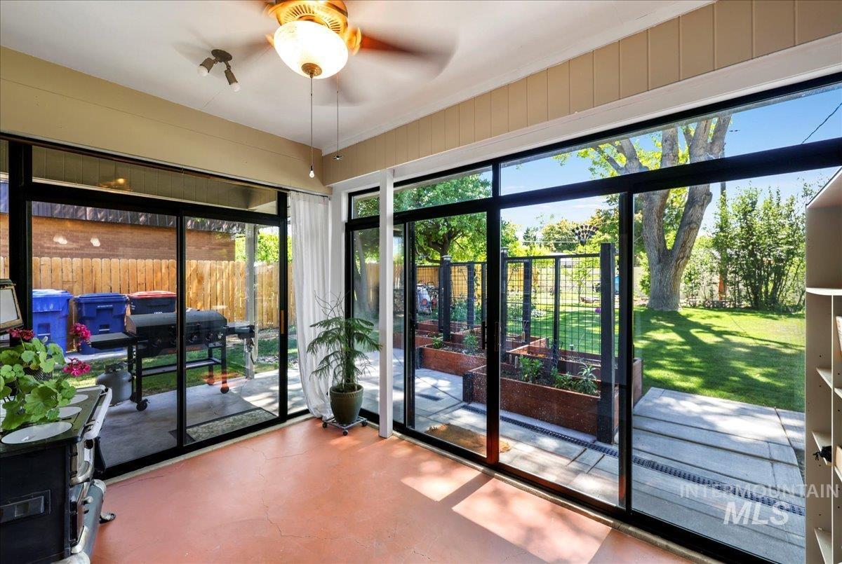 539 Rimview Dr, Twin Falls, Idaho 83301, 5 Bedrooms, 3 Bathrooms, Residential For Sale, Price $575,000, 98950828