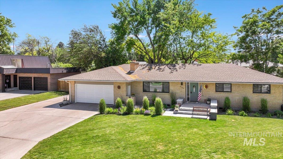 539 Rimview Dr, Twin Falls, Idaho 83301, 5 Bedrooms, 3 Bathrooms, Residential For Sale, Price $575,000, 98950828