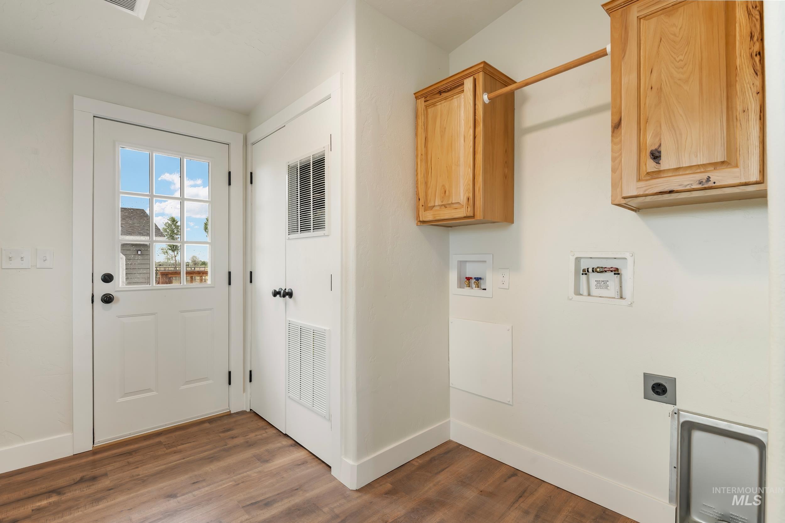 30556 Pet Ln, Parma, Idaho 83660, 3 Bedrooms, 2 Bathrooms, Residential For Sale, Price $1,074,000, 98950844