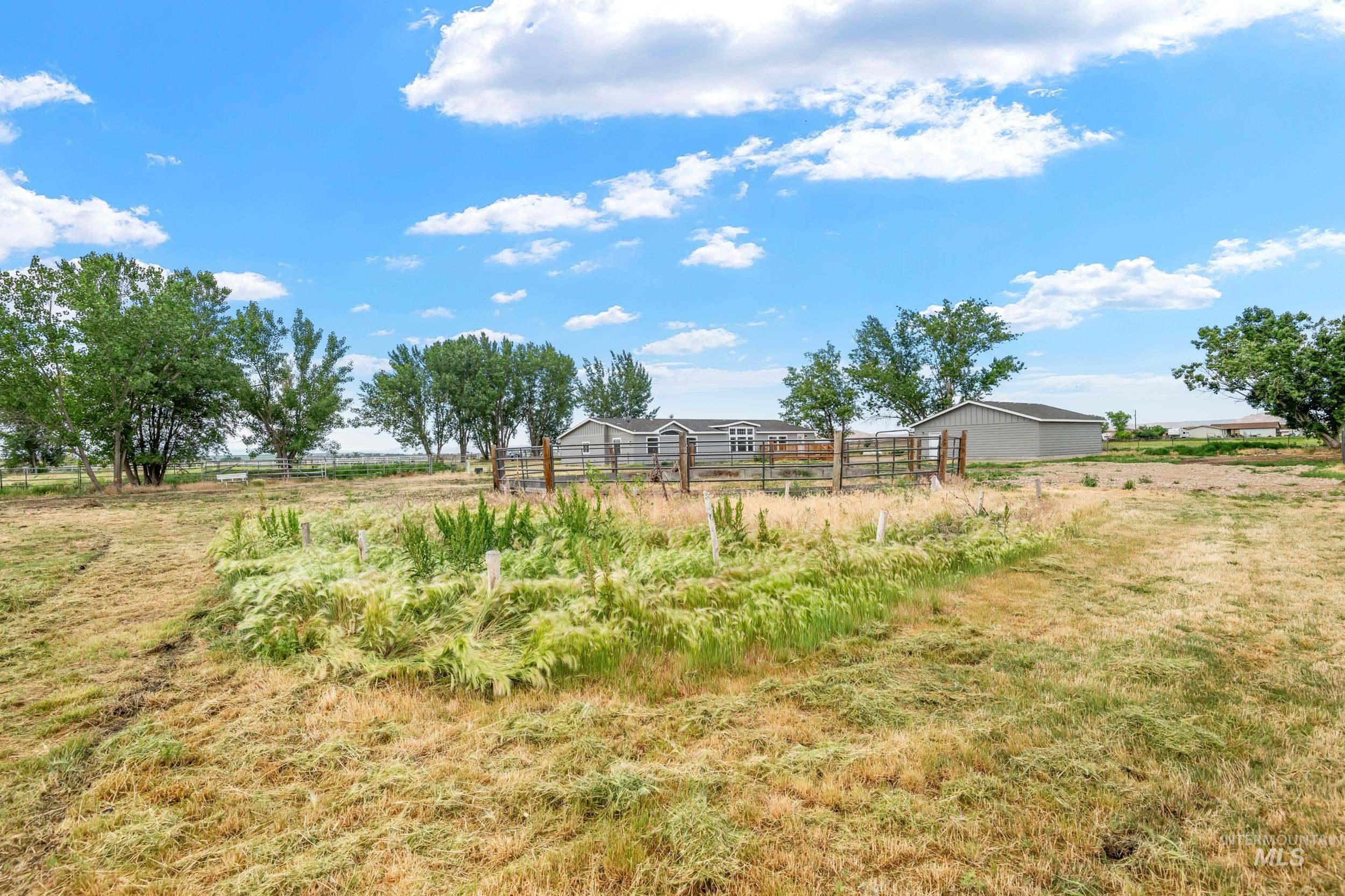 30556 Pet Ln, Parma, Idaho 83660, 3 Bedrooms, 2 Bathrooms, Residential For Sale, Price $1,074,000, 98950844