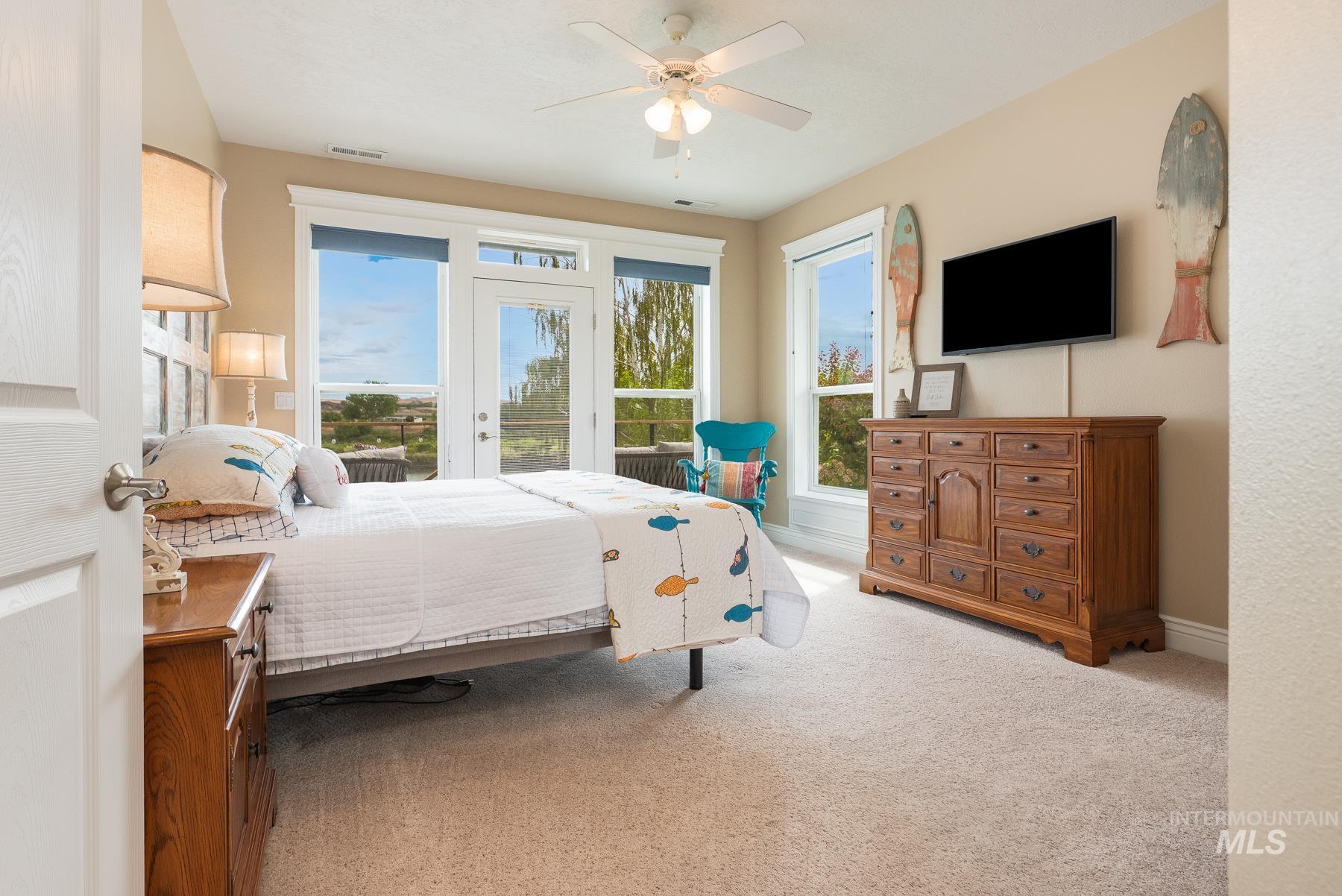 311 Riverview Drive, Marsing, Idaho 83639, 7 Bedrooms, 3 Bathrooms, Residential Income For Sale, Price $1,125,000, 98950911