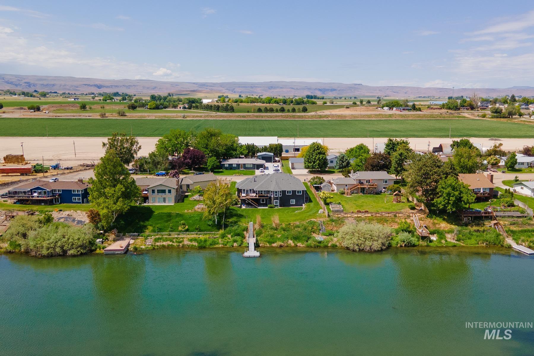 311 Riverview Drive, Marsing, Idaho 83639, 7 Bedrooms, 3 Bathrooms, Residential Income For Sale, Price $1,125,000, 98950911