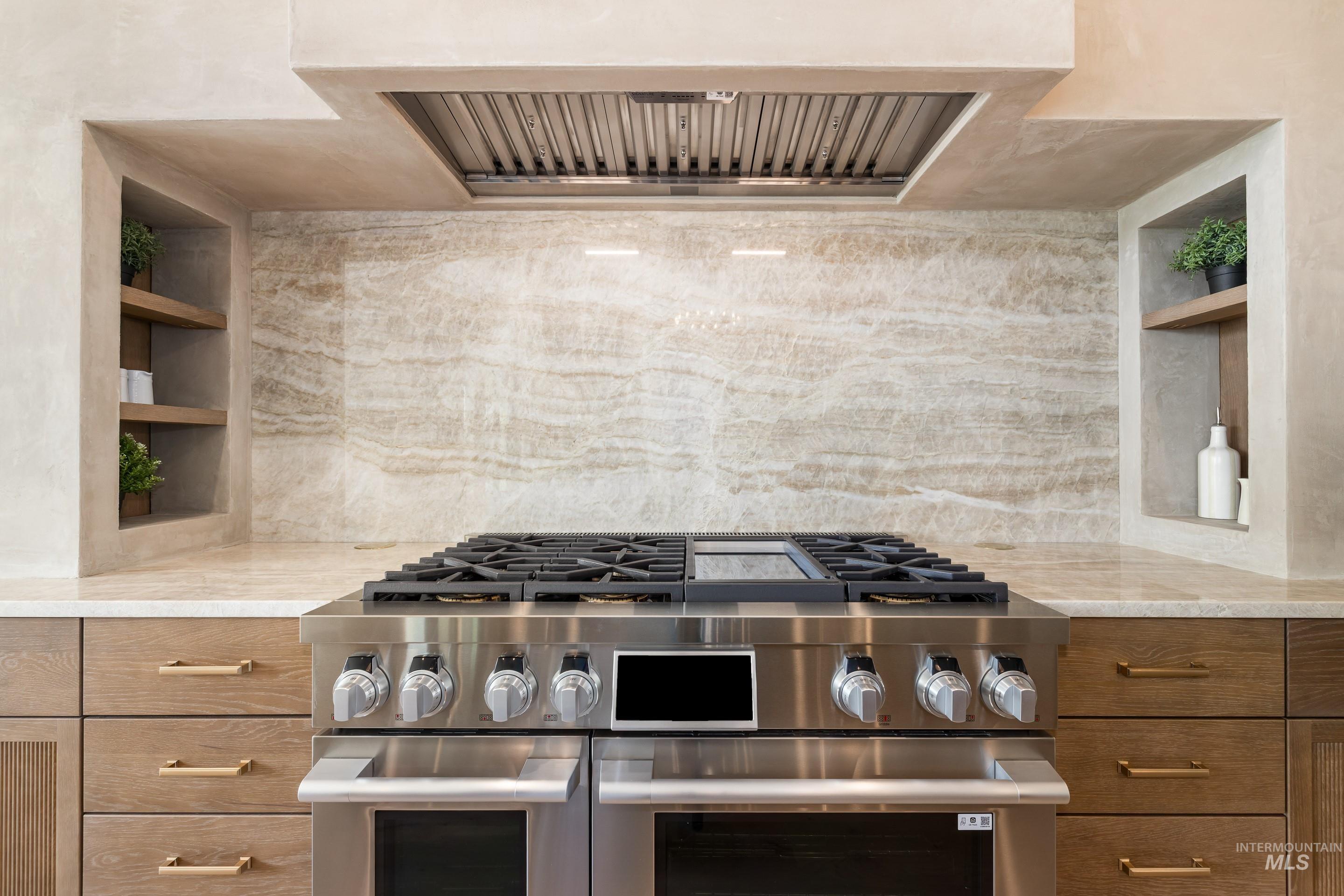 25260 Bur Oak Pl, Caldwell, Idaho 83607, 3 Bedrooms, 2.5 Bathrooms, Residential For Sale, Price $1,395,000, 98950927