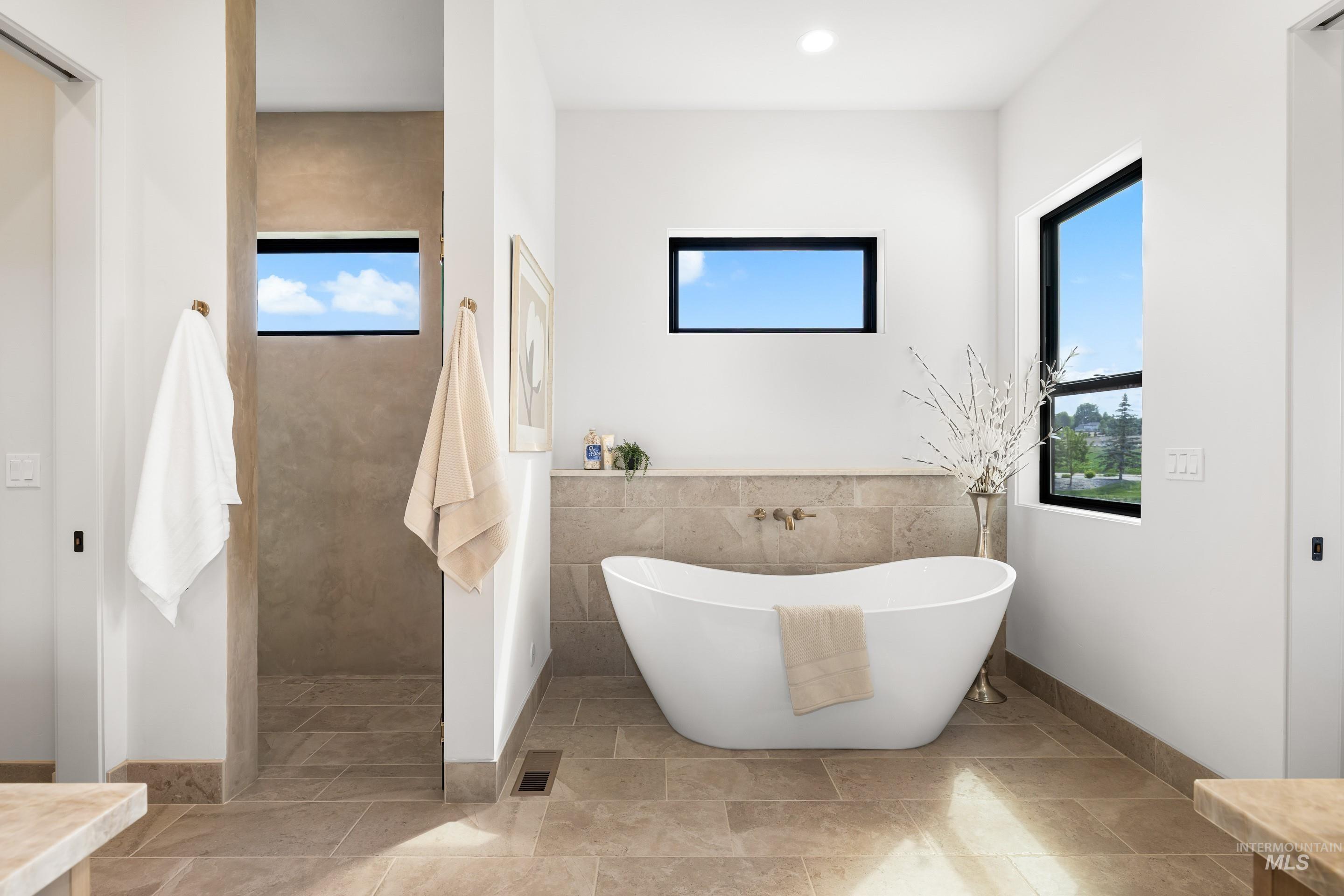 25260 Bur Oak Pl, Caldwell, Idaho 83607, 3 Bedrooms, 2.5 Bathrooms, Residential For Sale, Price $1,395,000, 98950927